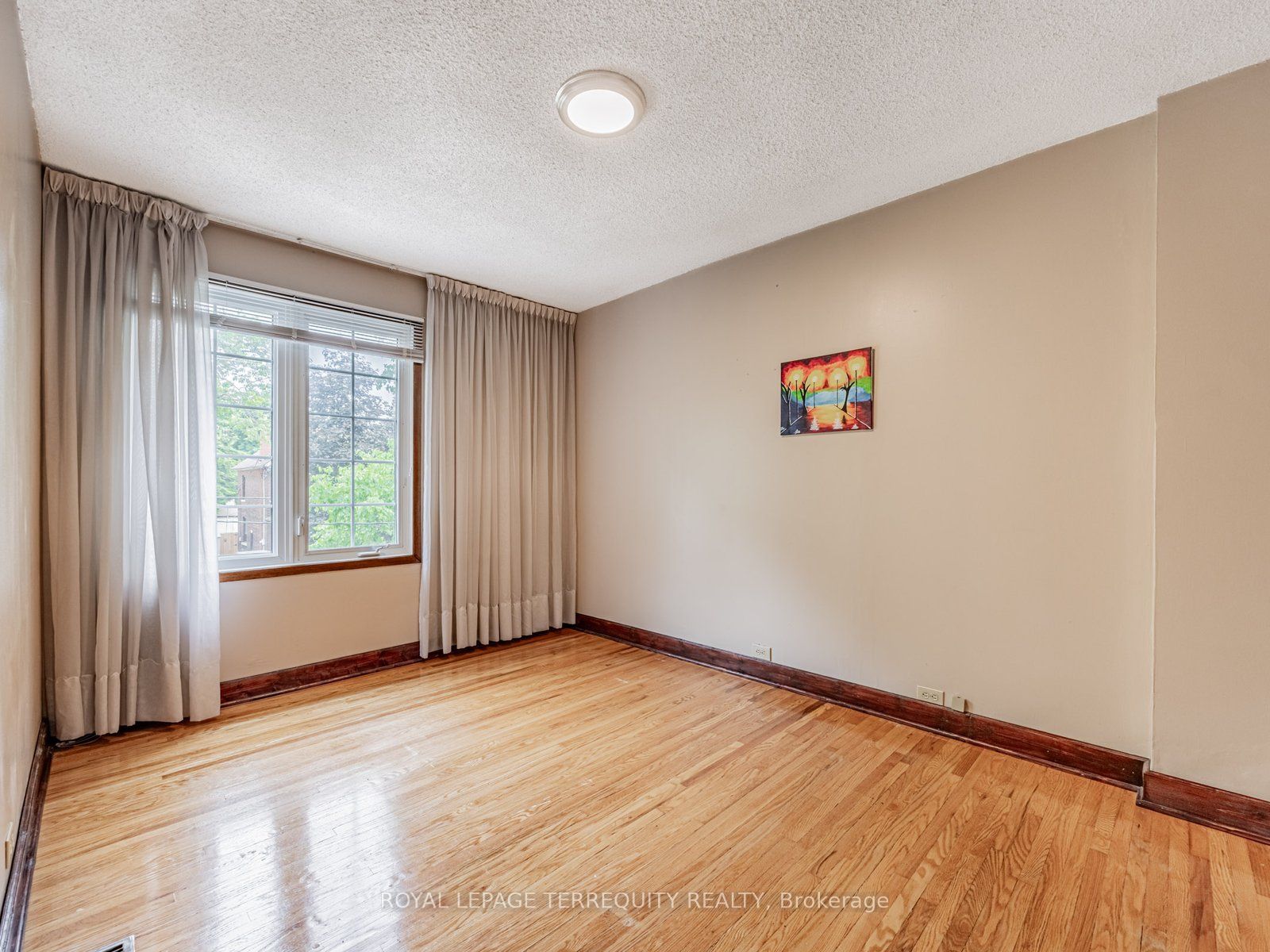 578 Durie Street Property Photo 22