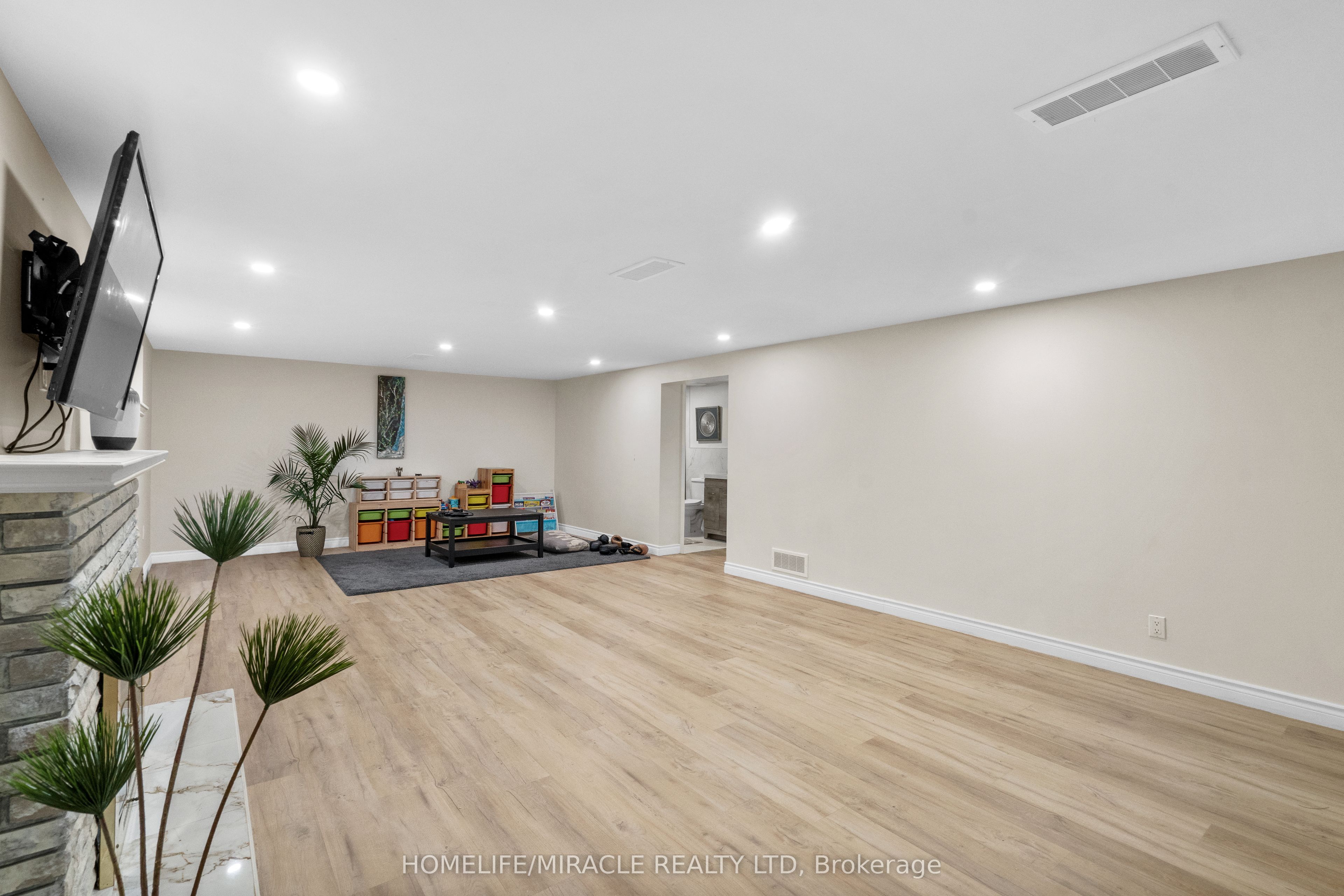 11 Adelpha Drive Property Photo 45