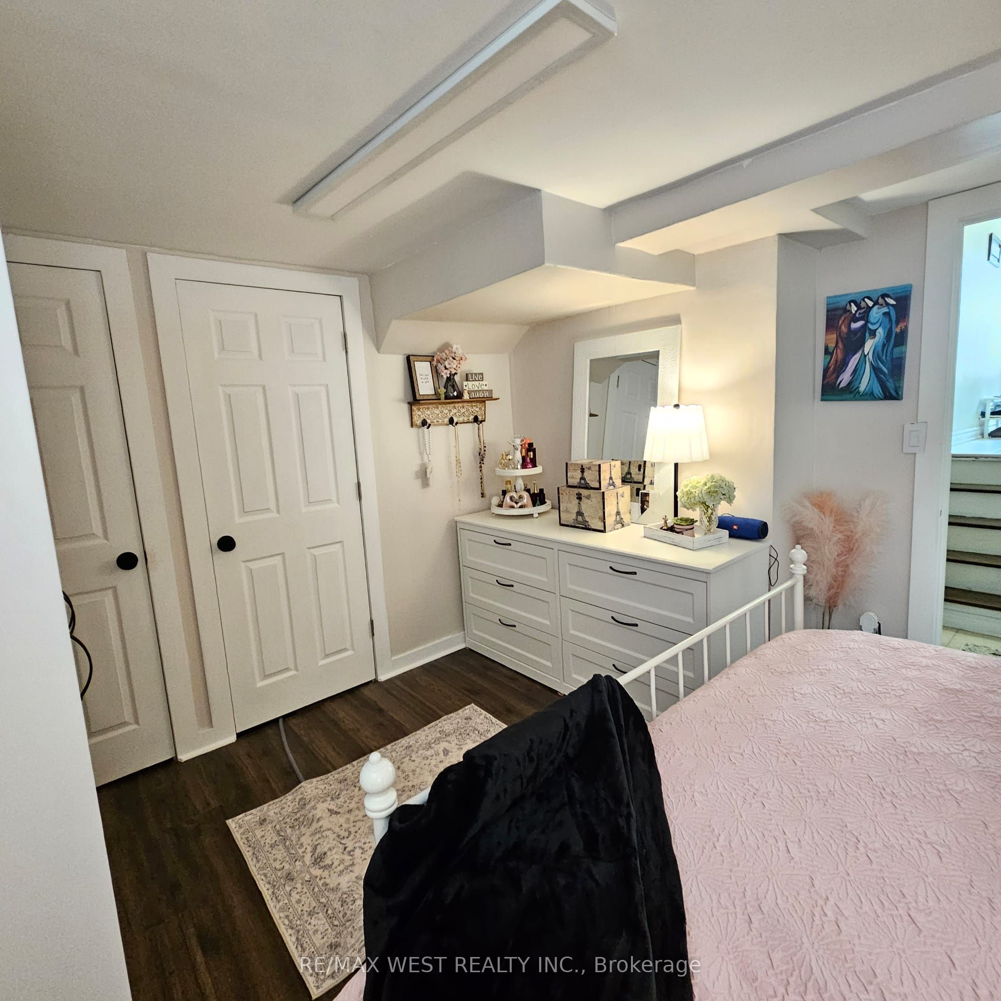 #16 - 47 Lexington Avenue Property Photo 7