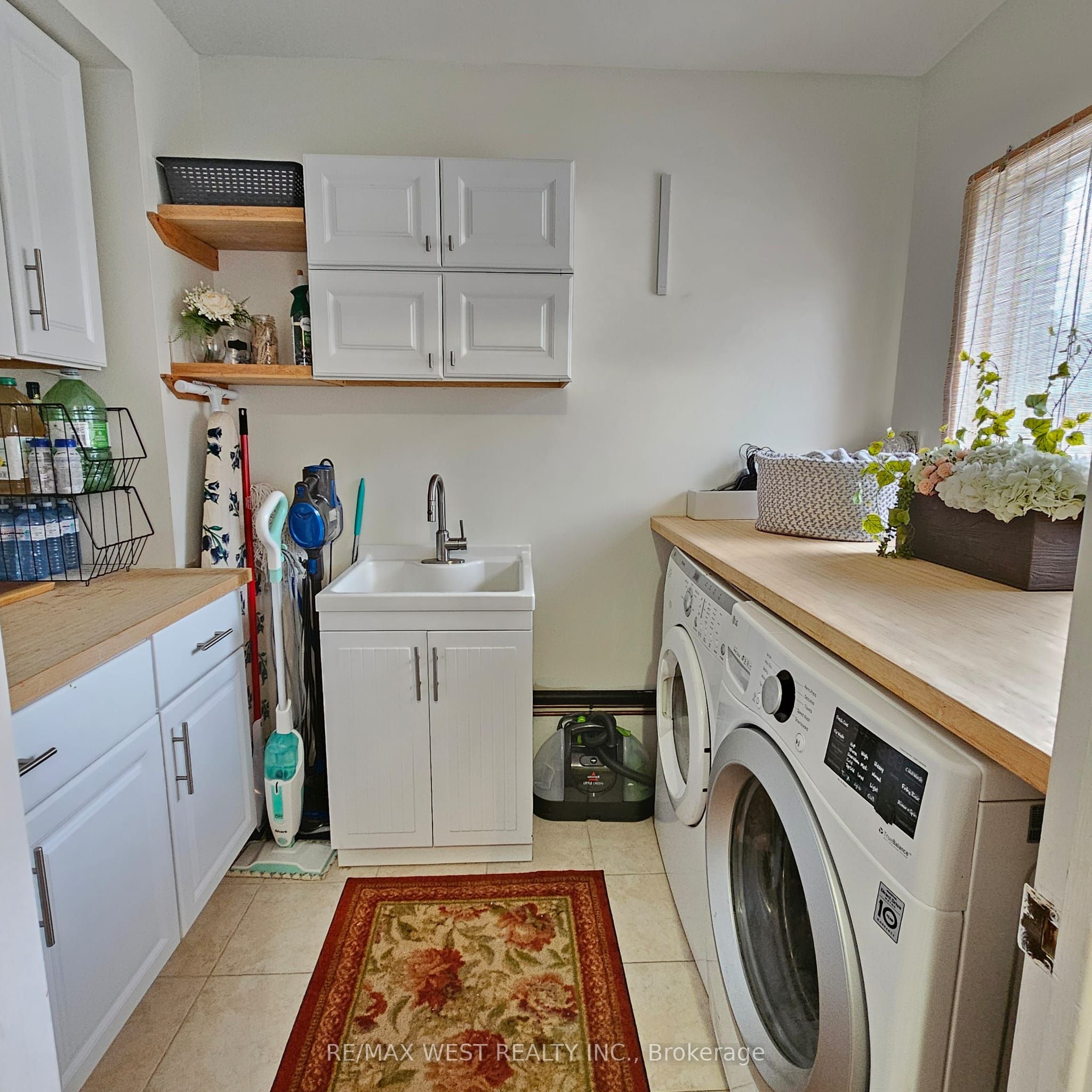 #16 - 47 Lexington Avenue Property Photo 14