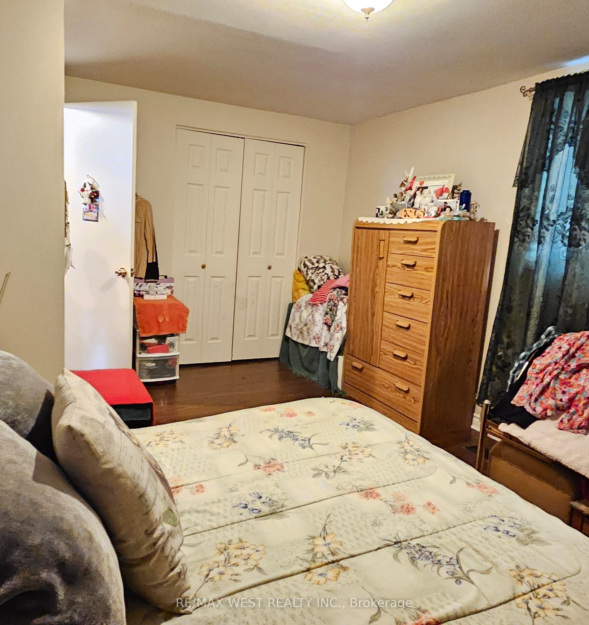#16 - 47 Lexington Avenue Property Photo 15