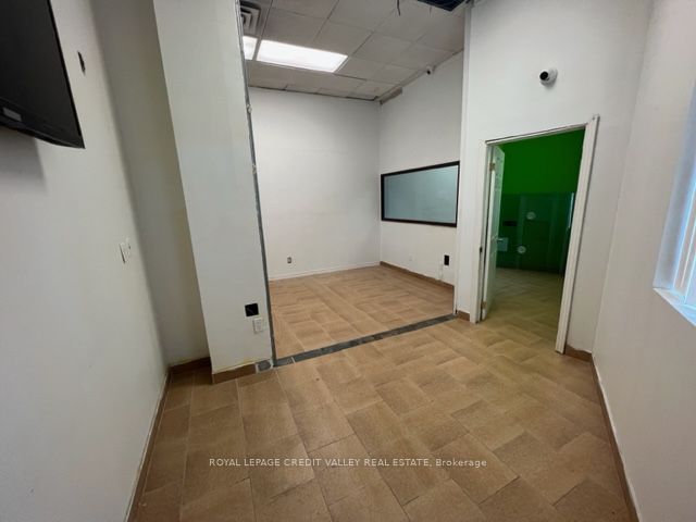 1625 Albion Road 105c Property Photo 12