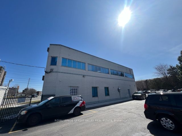 #106 - 1625 Albion Road Property Photo 2