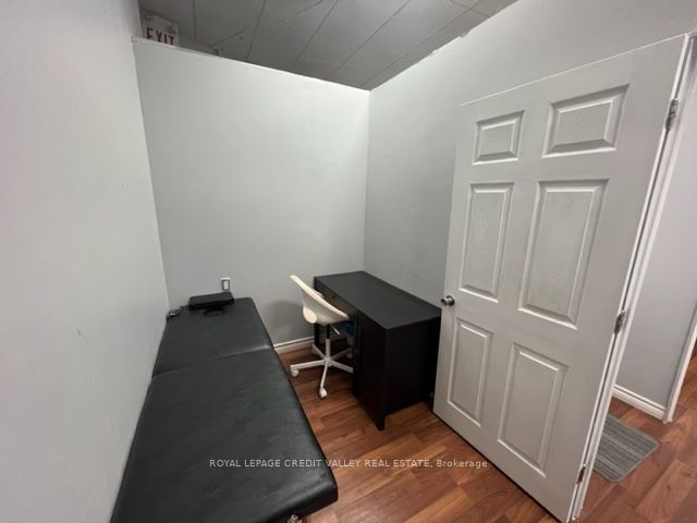 #106 - 1625 Albion Road Property Photo 11