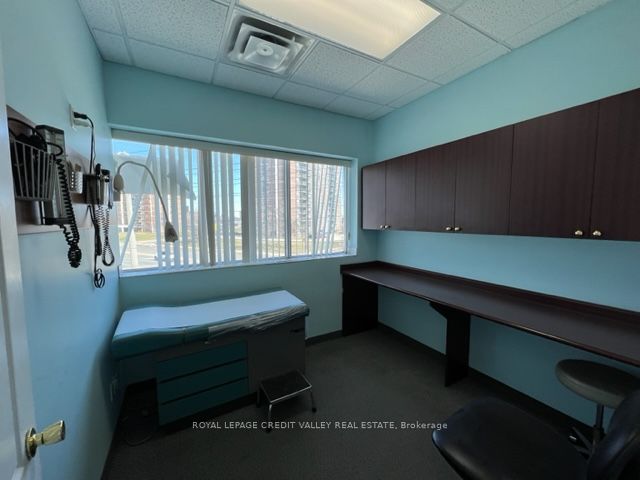 #202 - 1625 Albion Road Property Photo 12