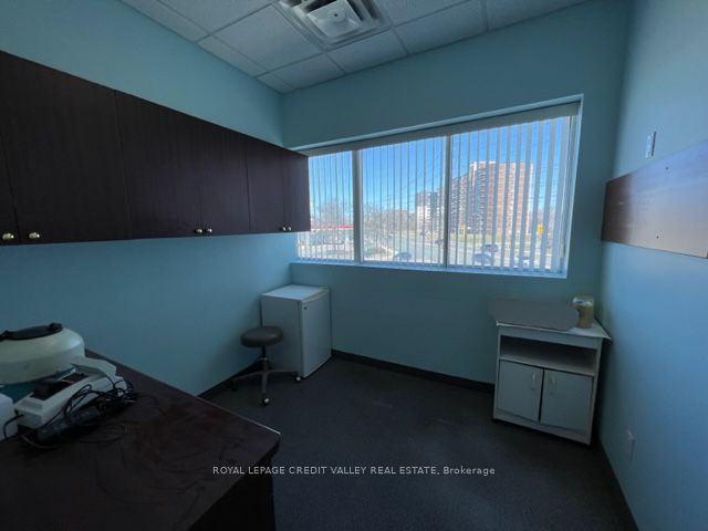 #202 - 1625 Albion Road Property Photo 14