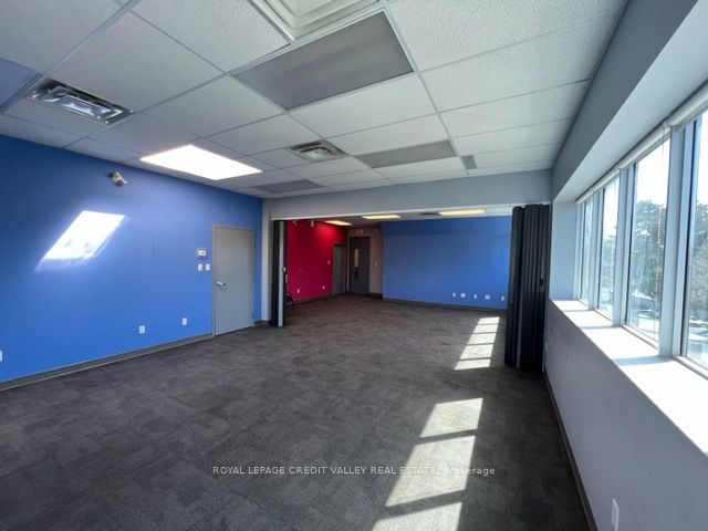 #204 - 1625 Albion Road Property Photo 12