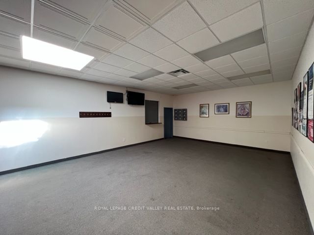 #202a - 1625 Albion Road Property Photo 20