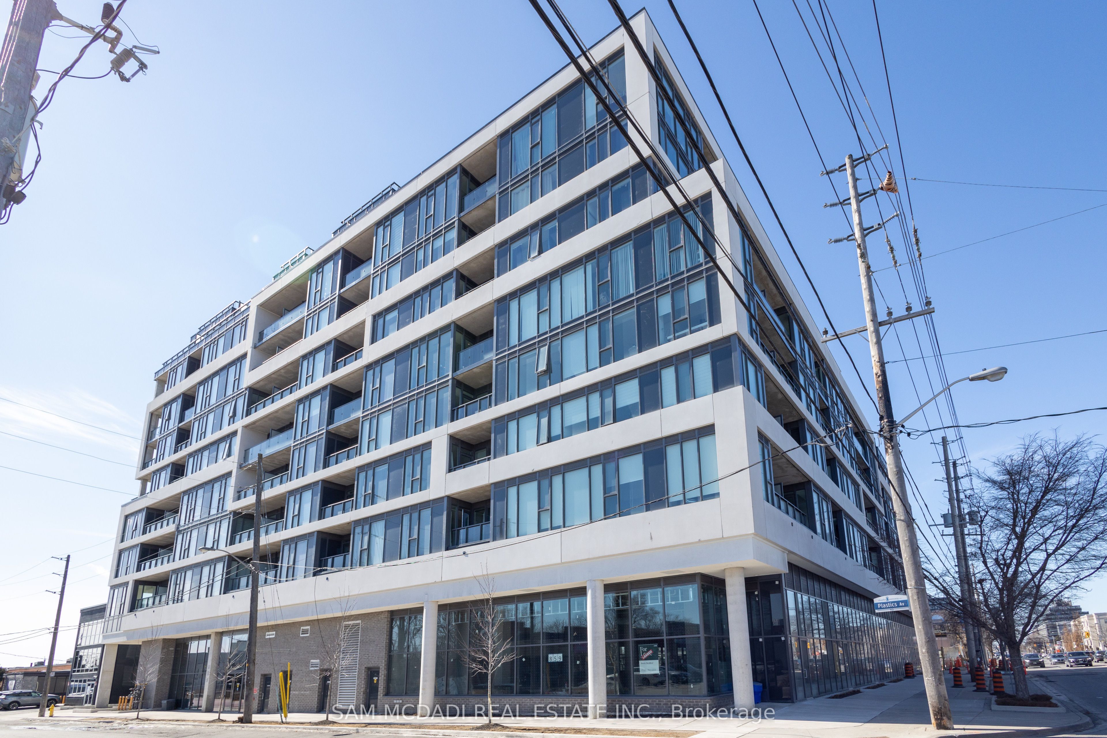 #521 - 859 The Queensway Property Photo 1