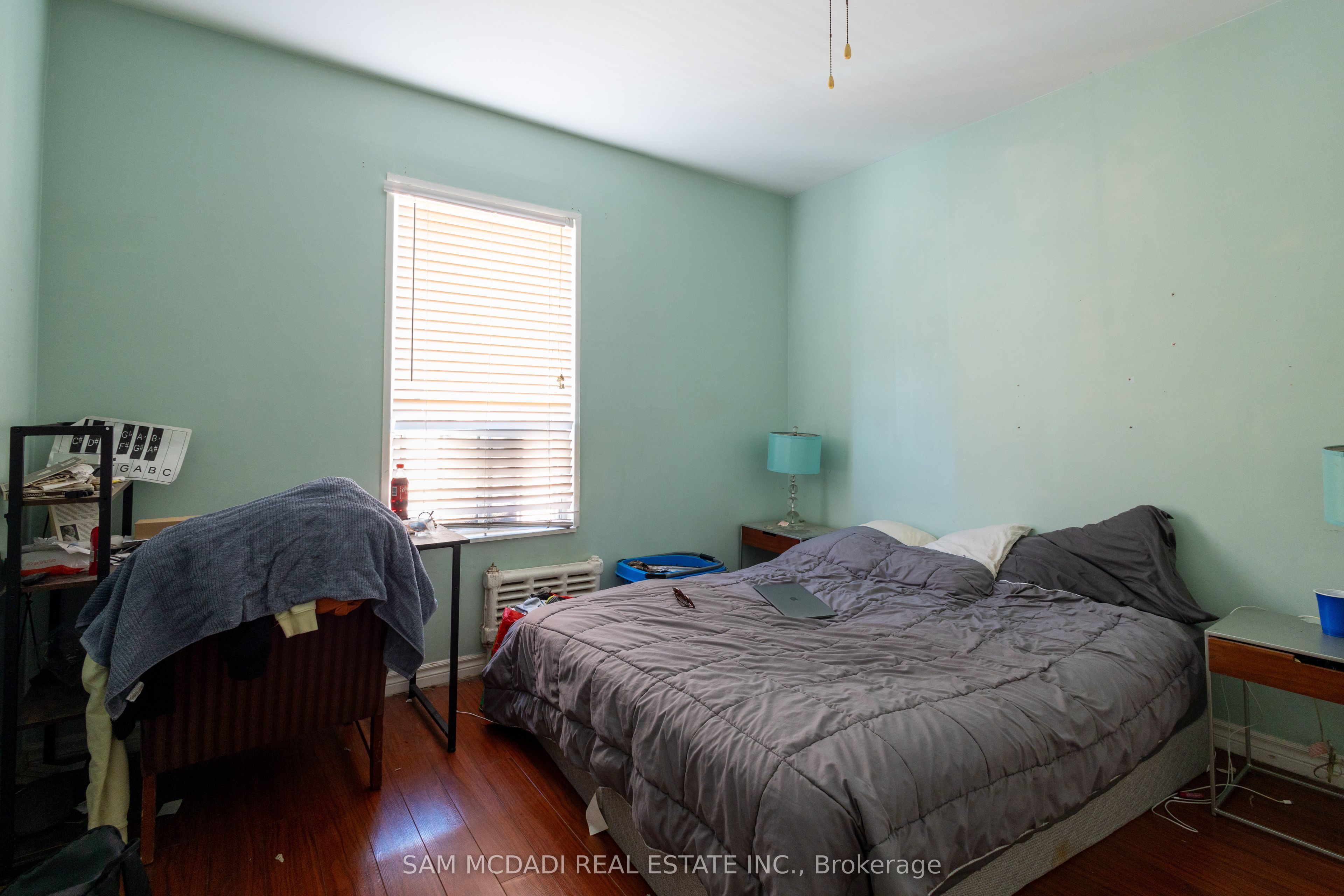 1212 Dufferin Street Property Photo 32