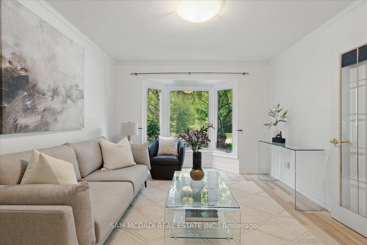 1713 Pengilley Place Property Photo 4