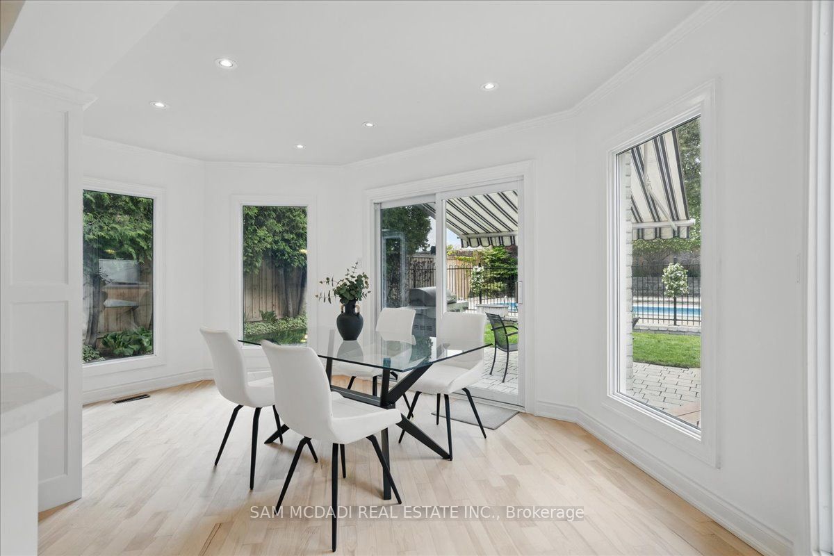 1713 Pengilley Place Property Photo 17