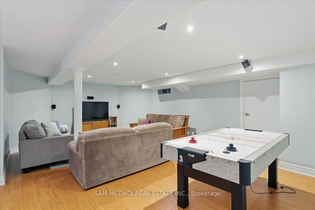 1713 Pengilley Place Property Photo 40