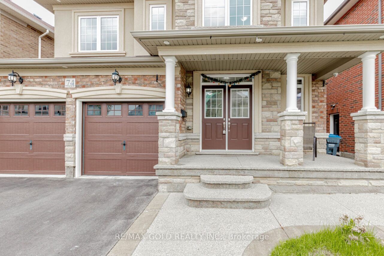 74 Bucksaw Street Property Photo 3