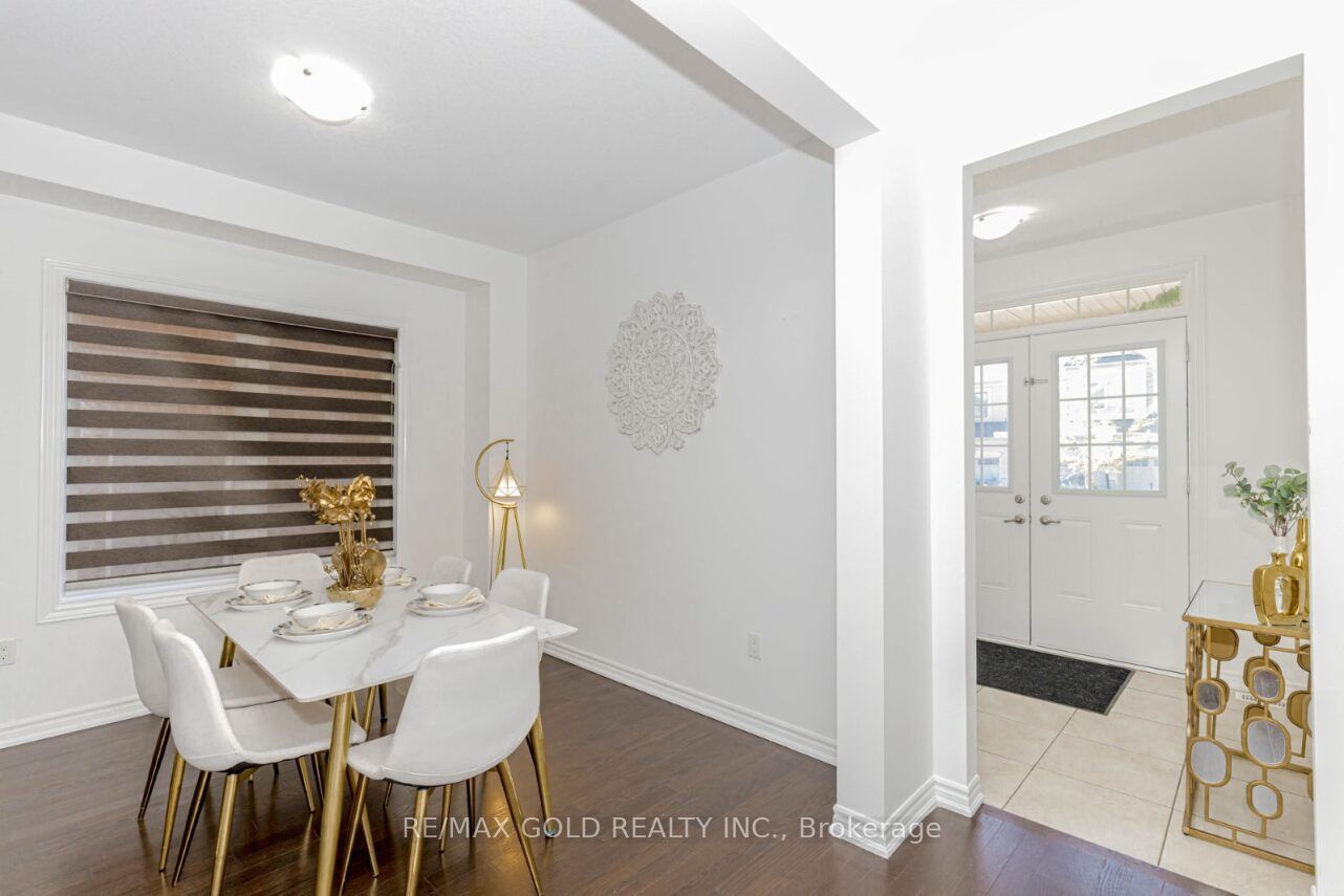 74 Bucksaw Street Property Photo 8