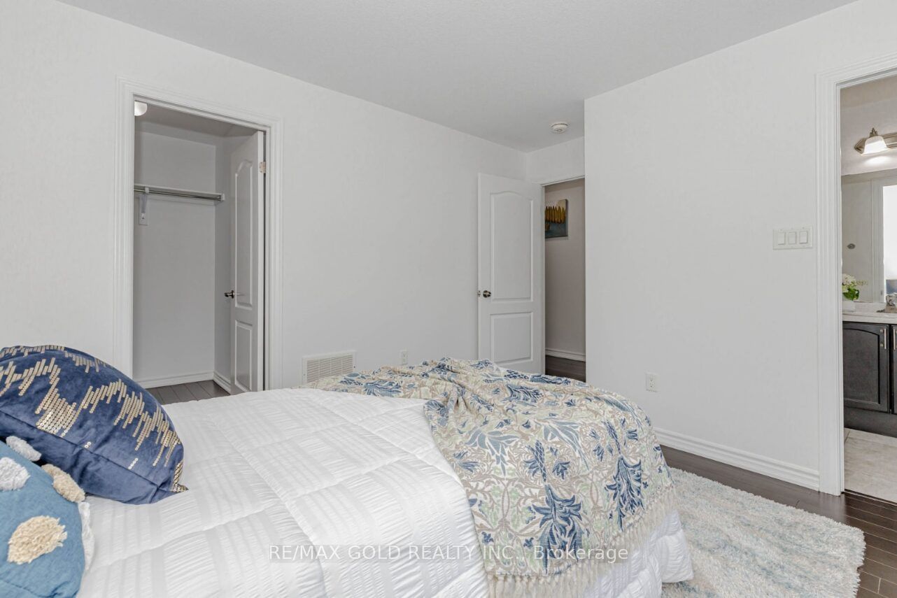 74 Bucksaw Street Property Photo 25