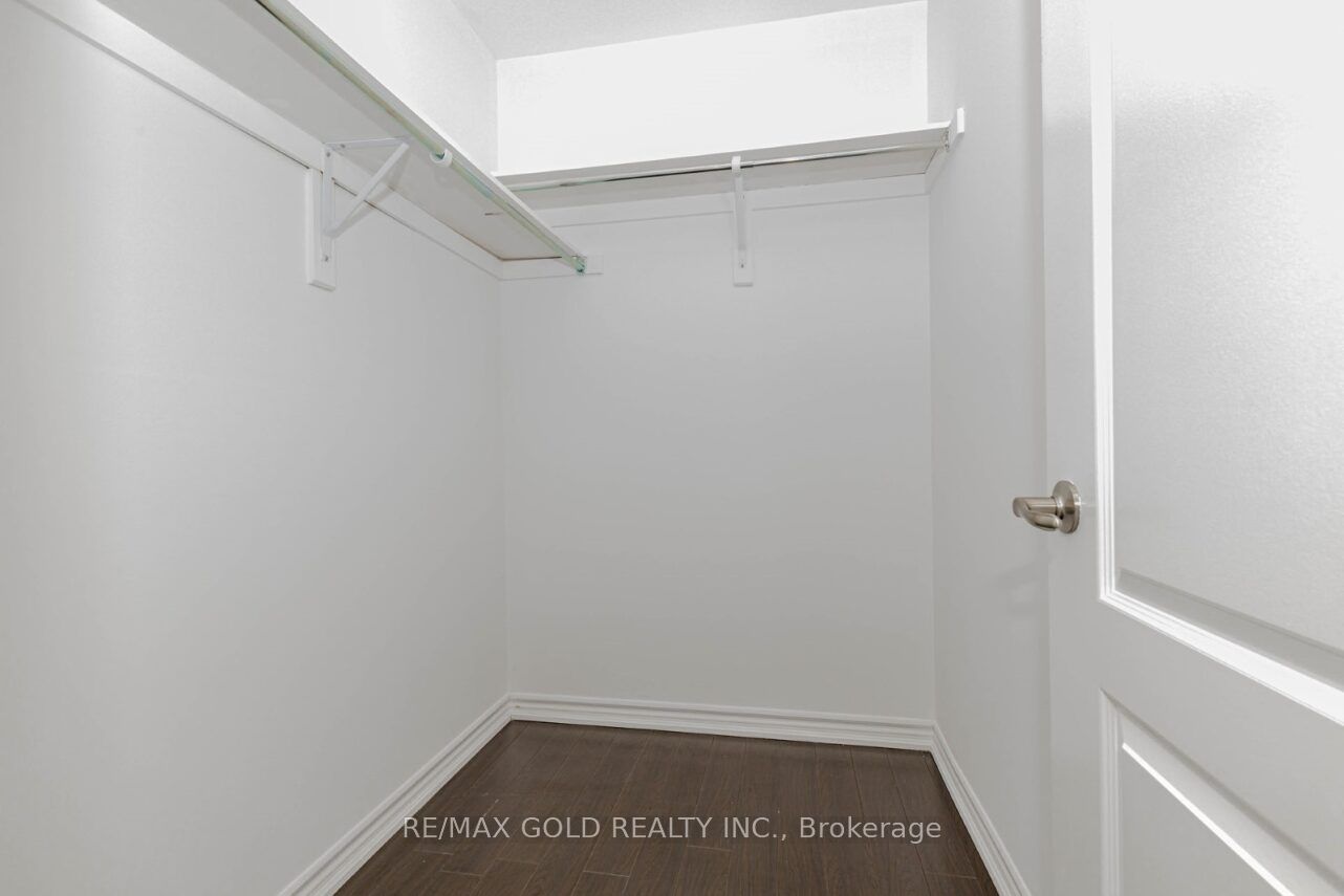 74 Bucksaw Street Property Photo 26