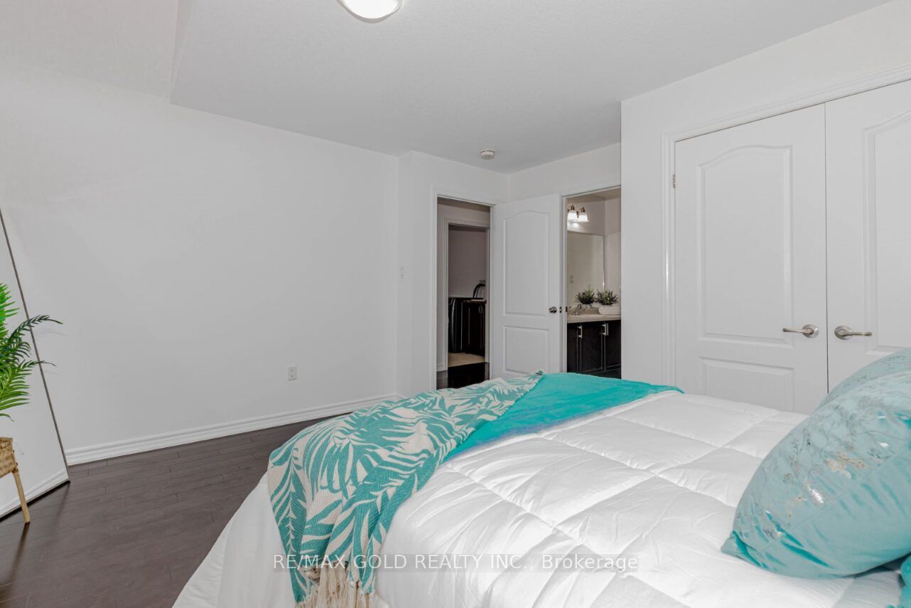 74 Bucksaw Street Property Photo 29