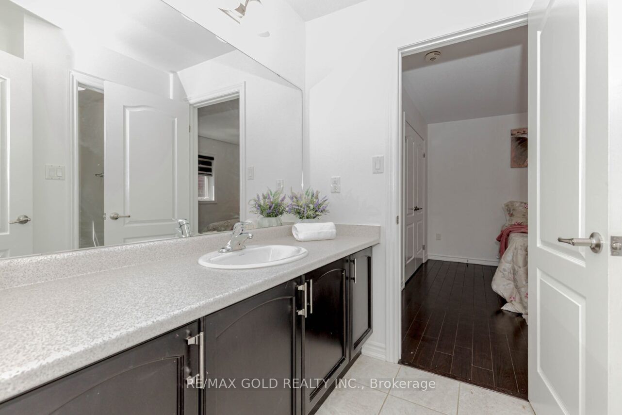 74 Bucksaw Street Property Photo 30