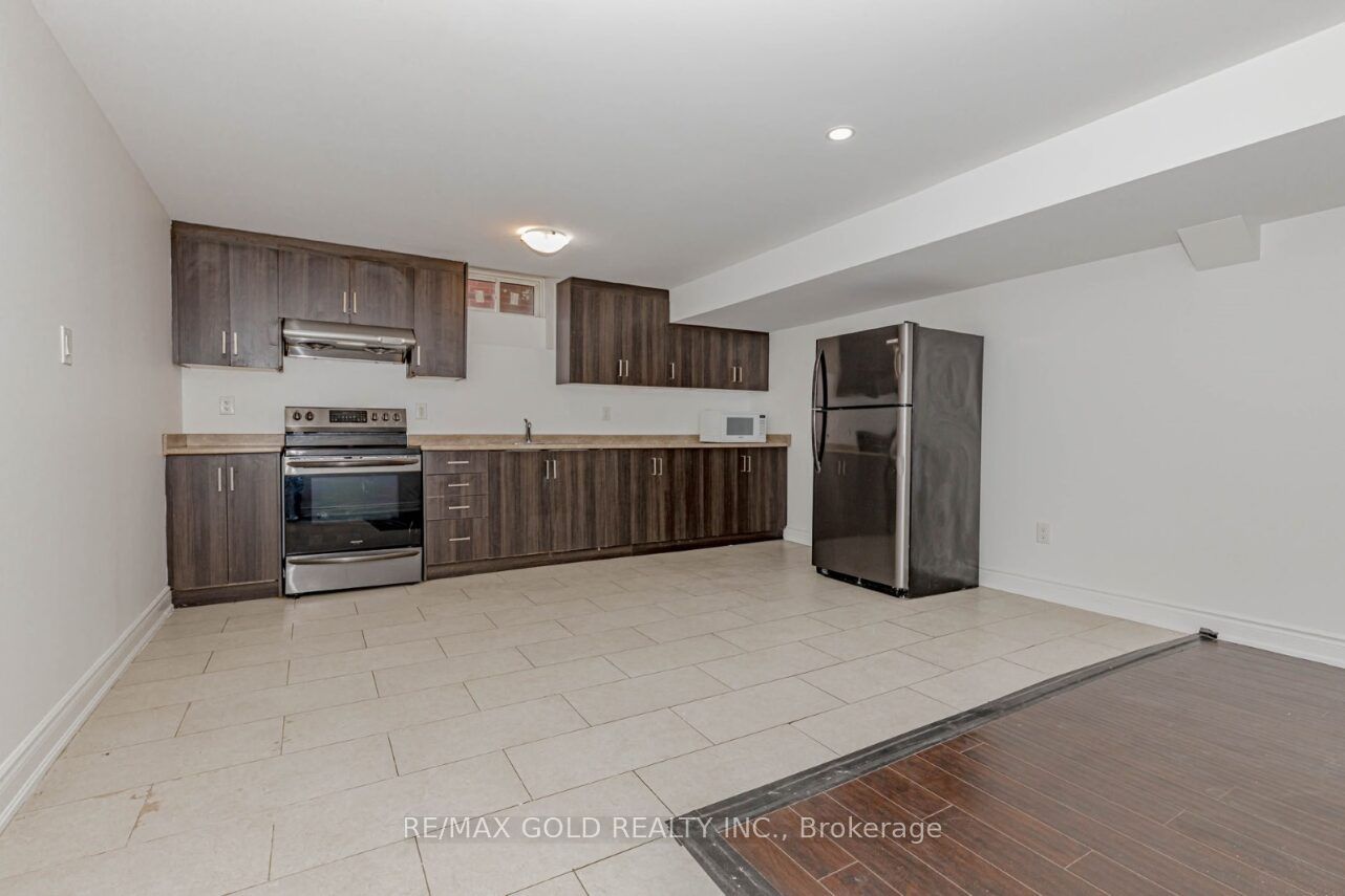 74 Bucksaw Street Property Photo 34