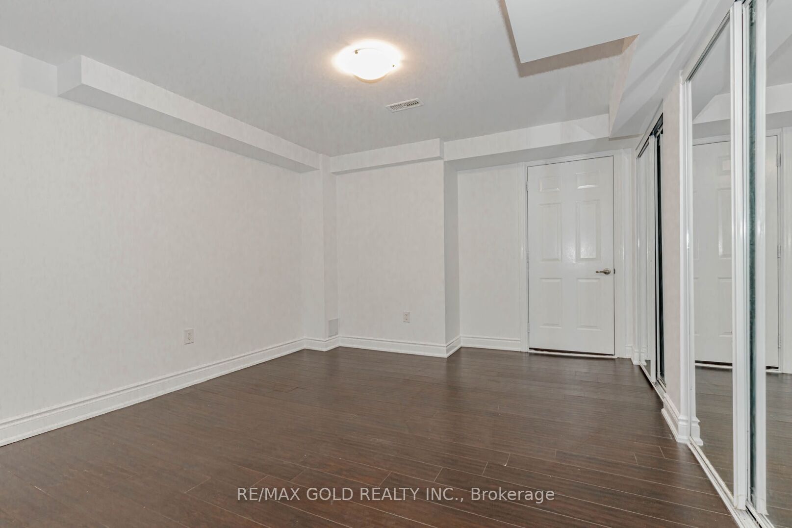 74 Bucksaw Street Property Photo 40