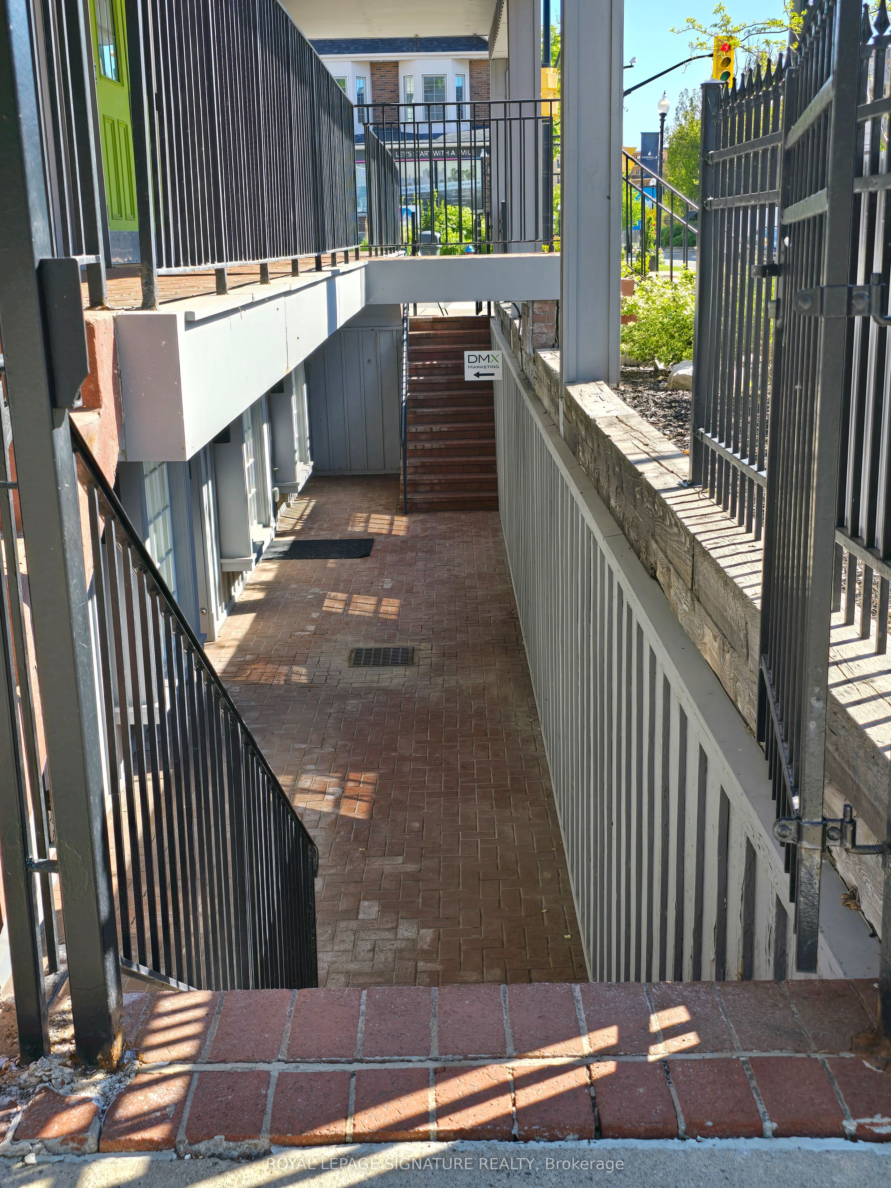 #suite 1 - 126 Trafalgar Road Property Photo 2