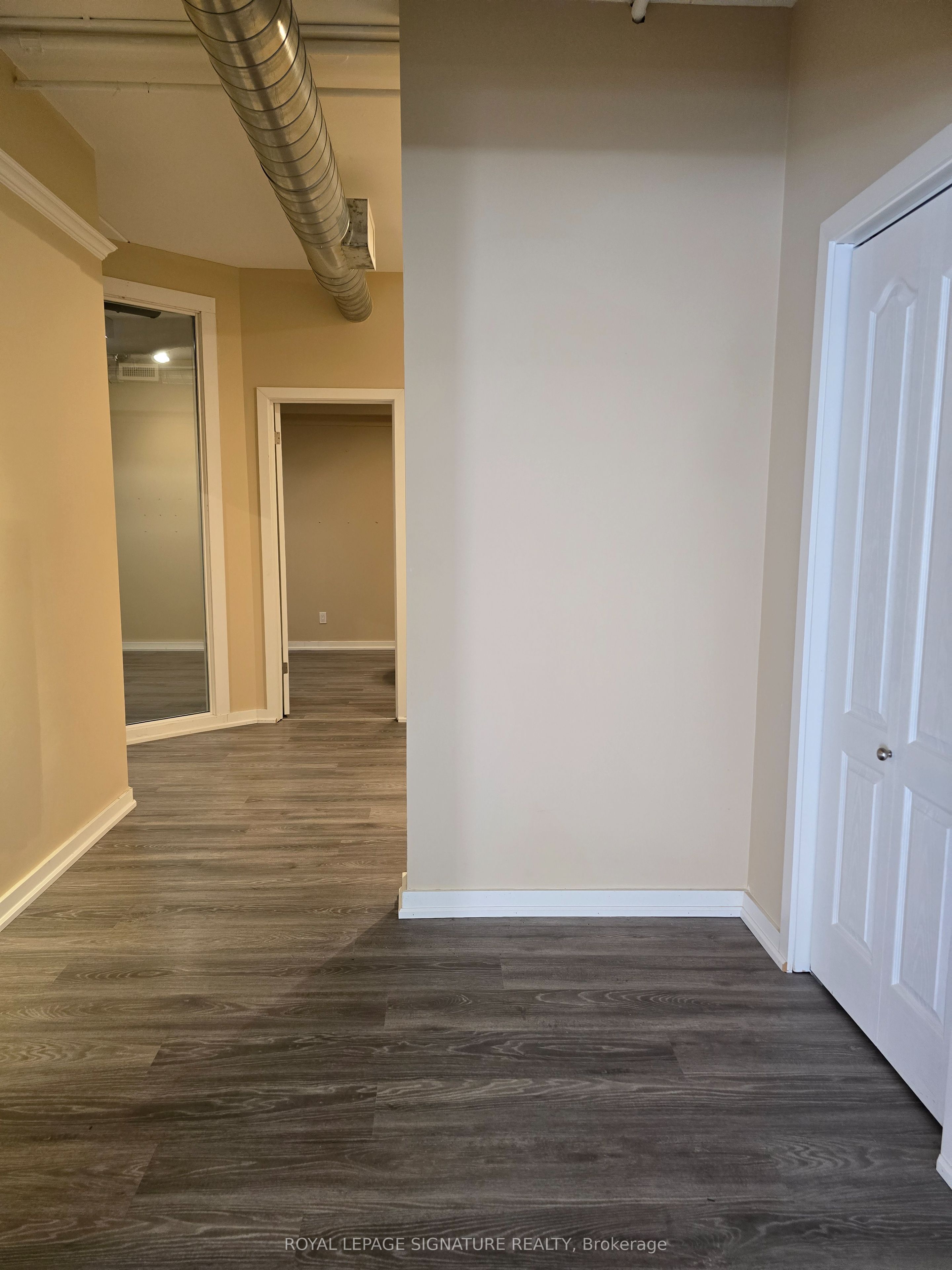 #suite 1 - 126 Trafalgar Road Property Photo 6