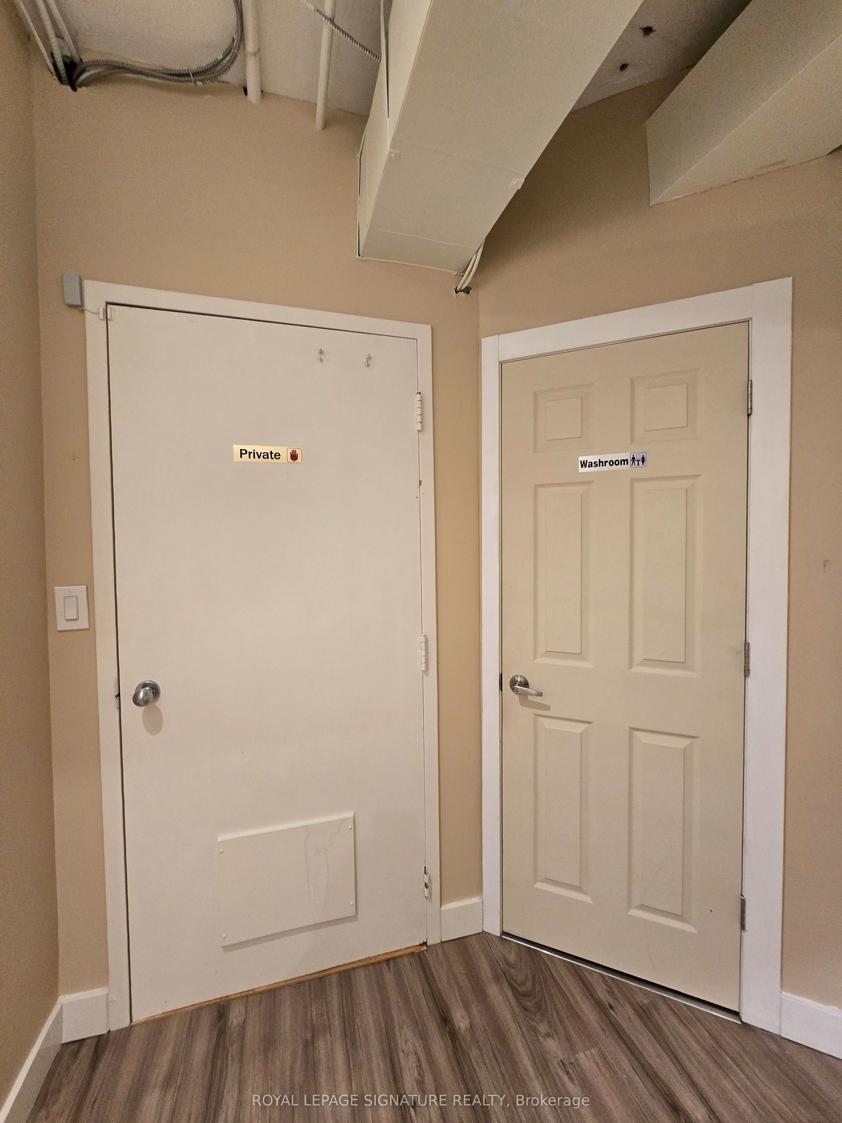 #suite 1 - 126 Trafalgar Road Property Photo 10