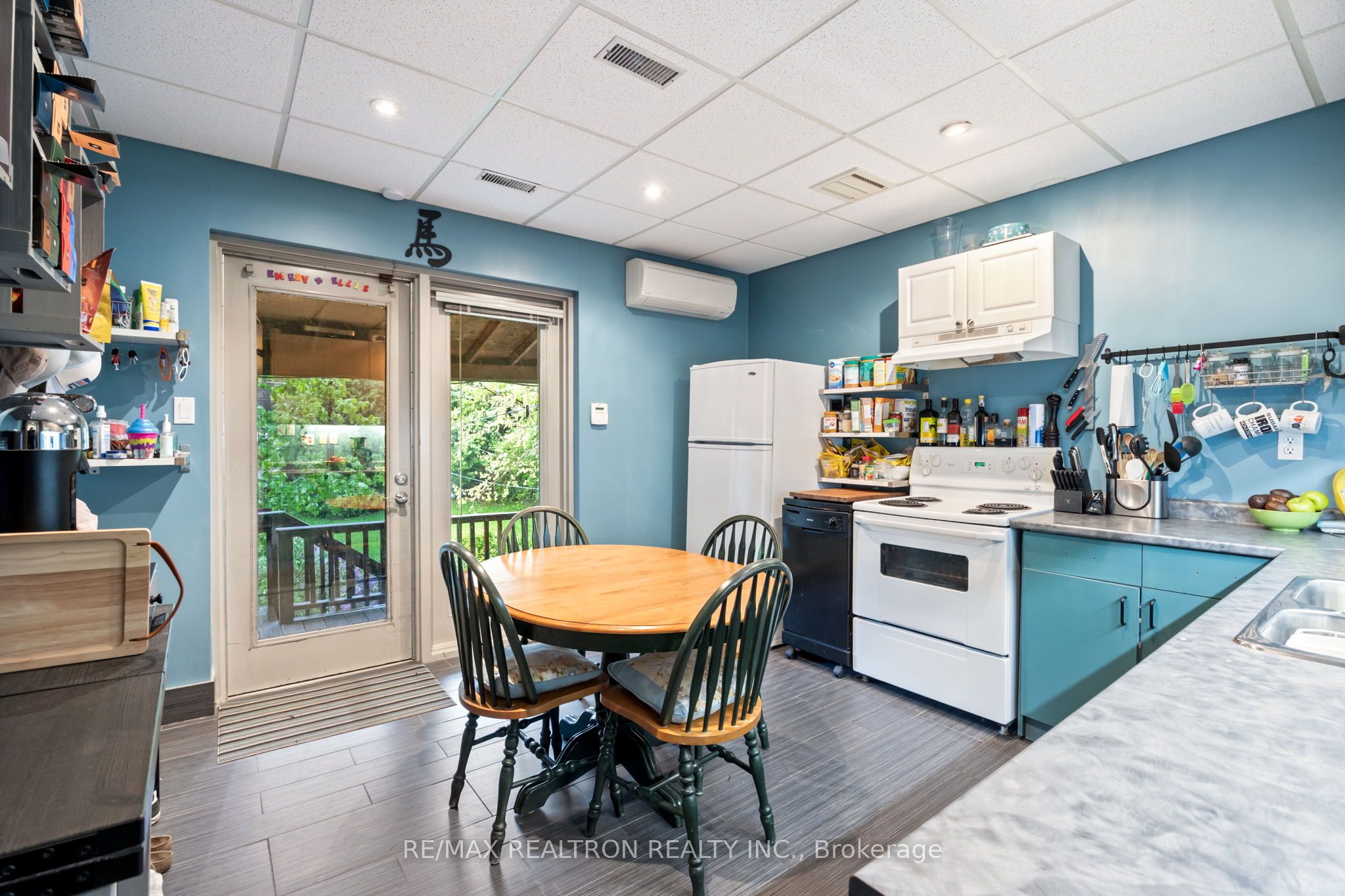 1611 Bloor Street W Property Photo 15