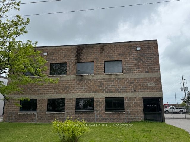 69 Healey Rd Property Photo 2
