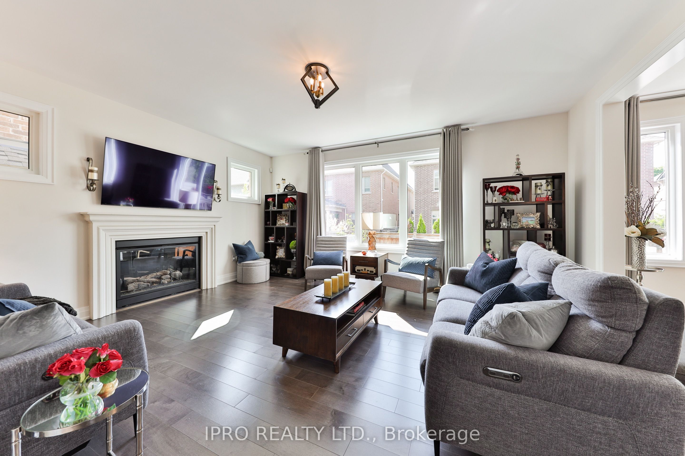 226 Mcwilliams Crescent Property Photo 10