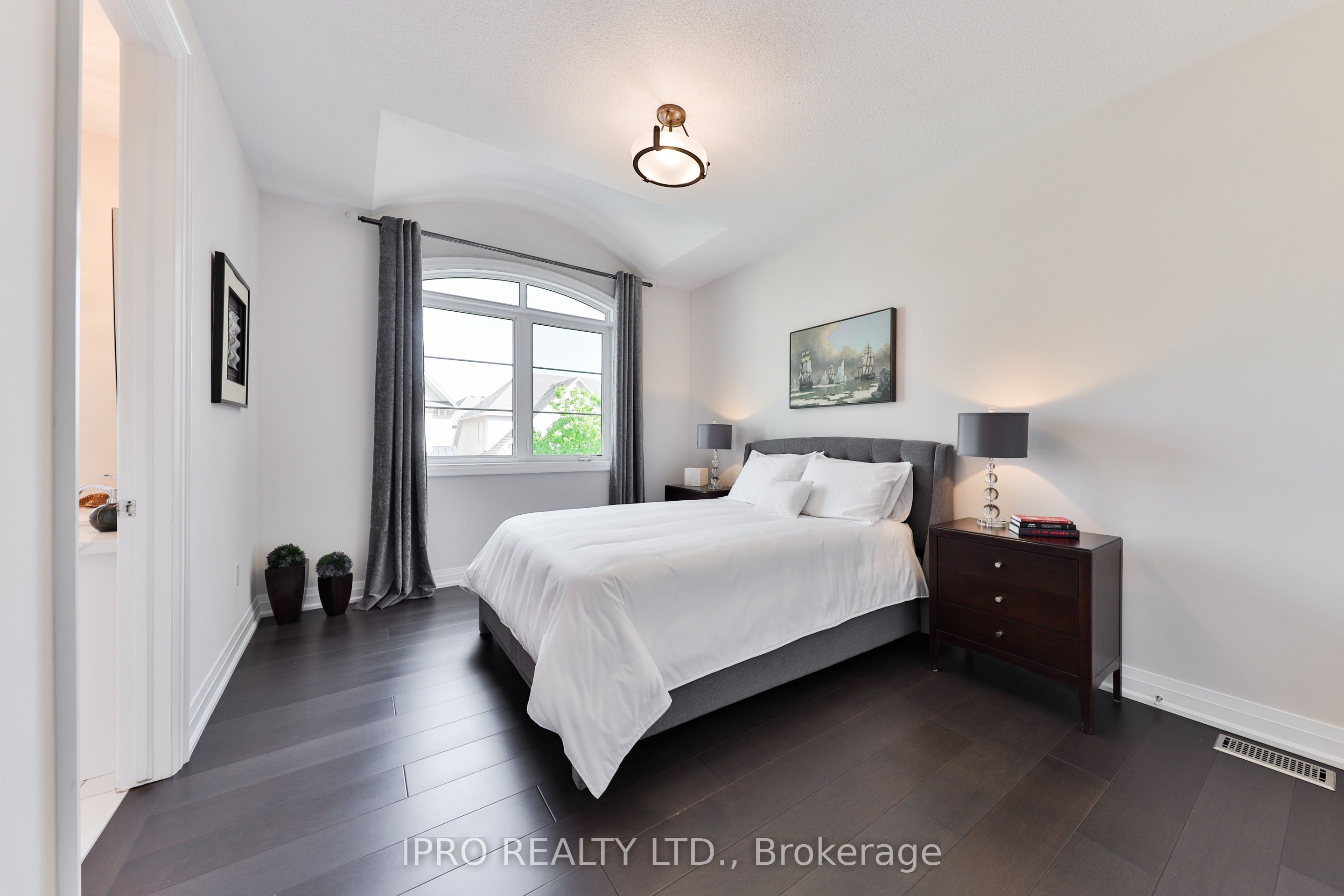226 Mcwilliams Crescent Property Photo 40
