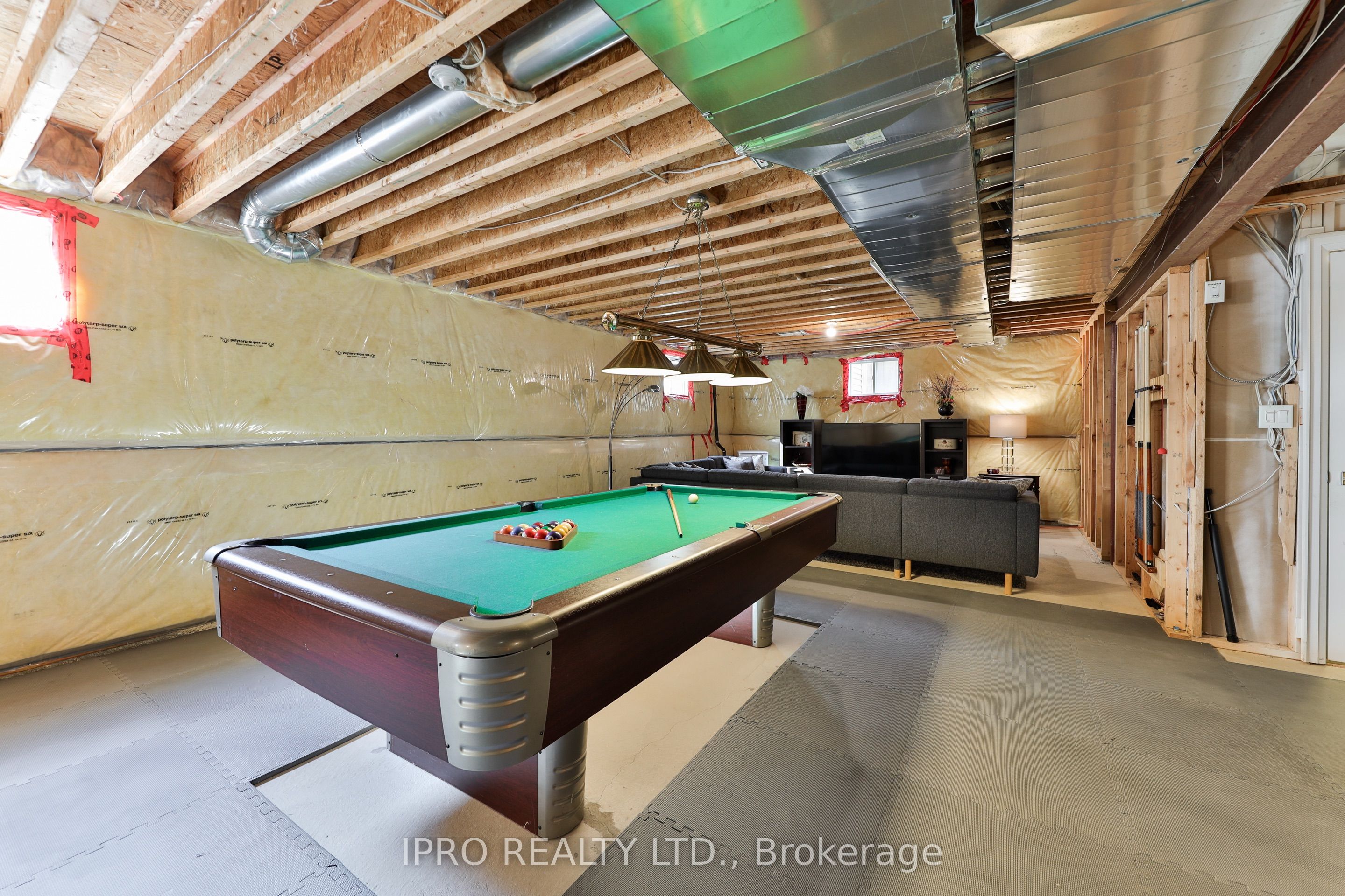 226 Mcwilliams Crescent Property Photo 43