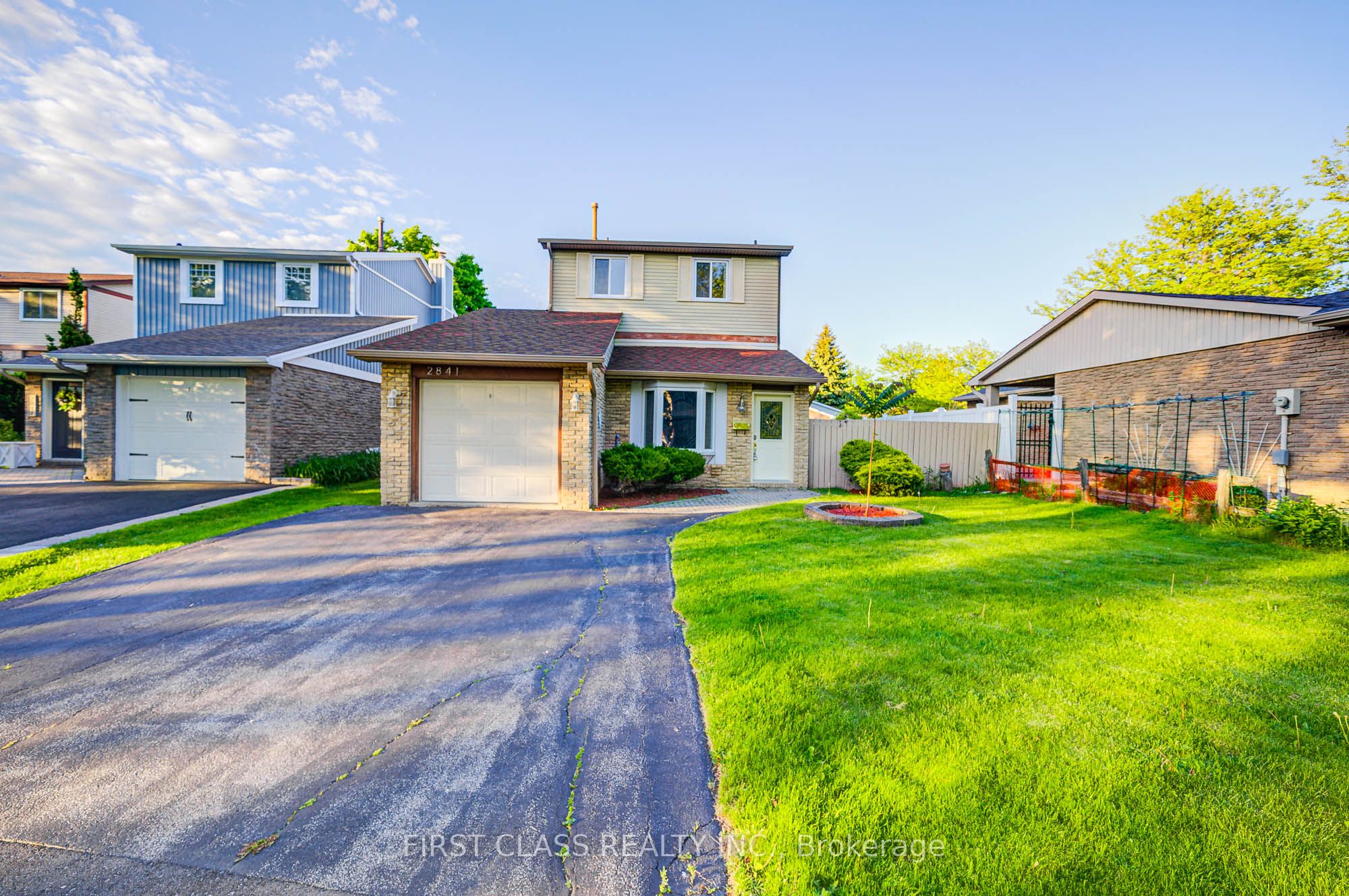 2841 Andorra Circle Property Photo 1