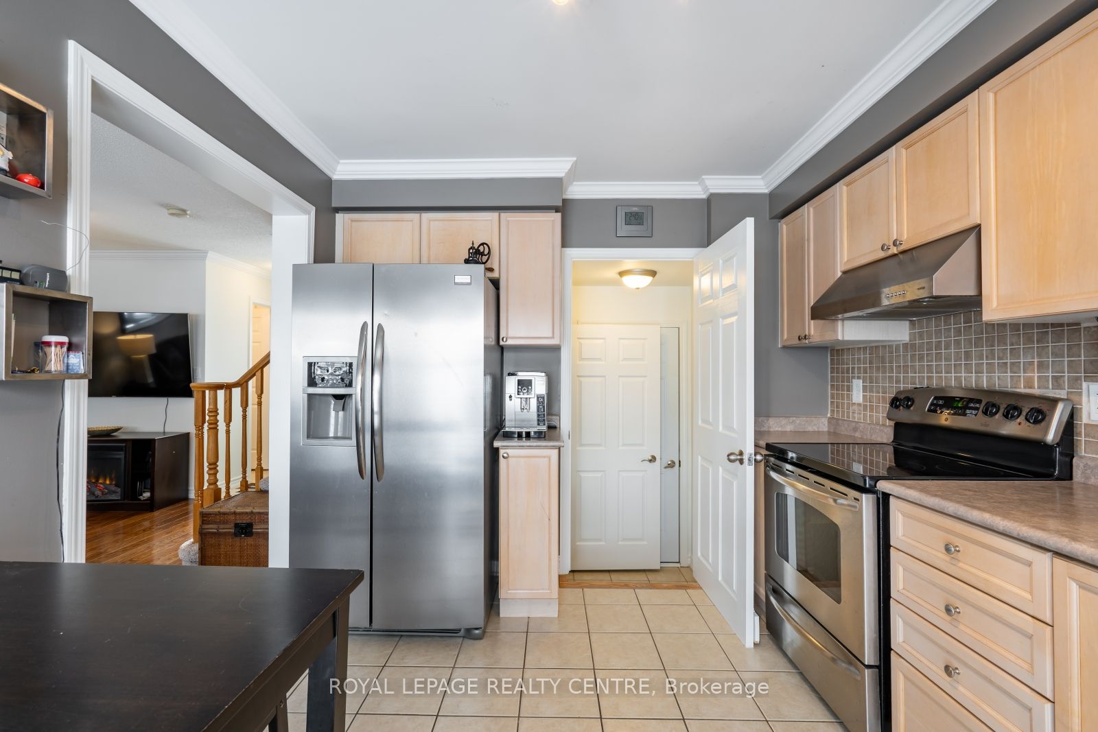 2418 Baintree Crescent Property Photo 14