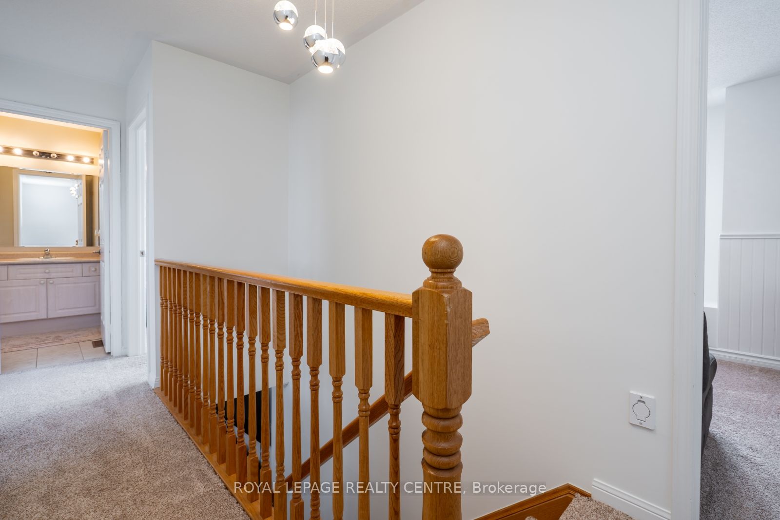 2418 Baintree Crescent Property Photo 18