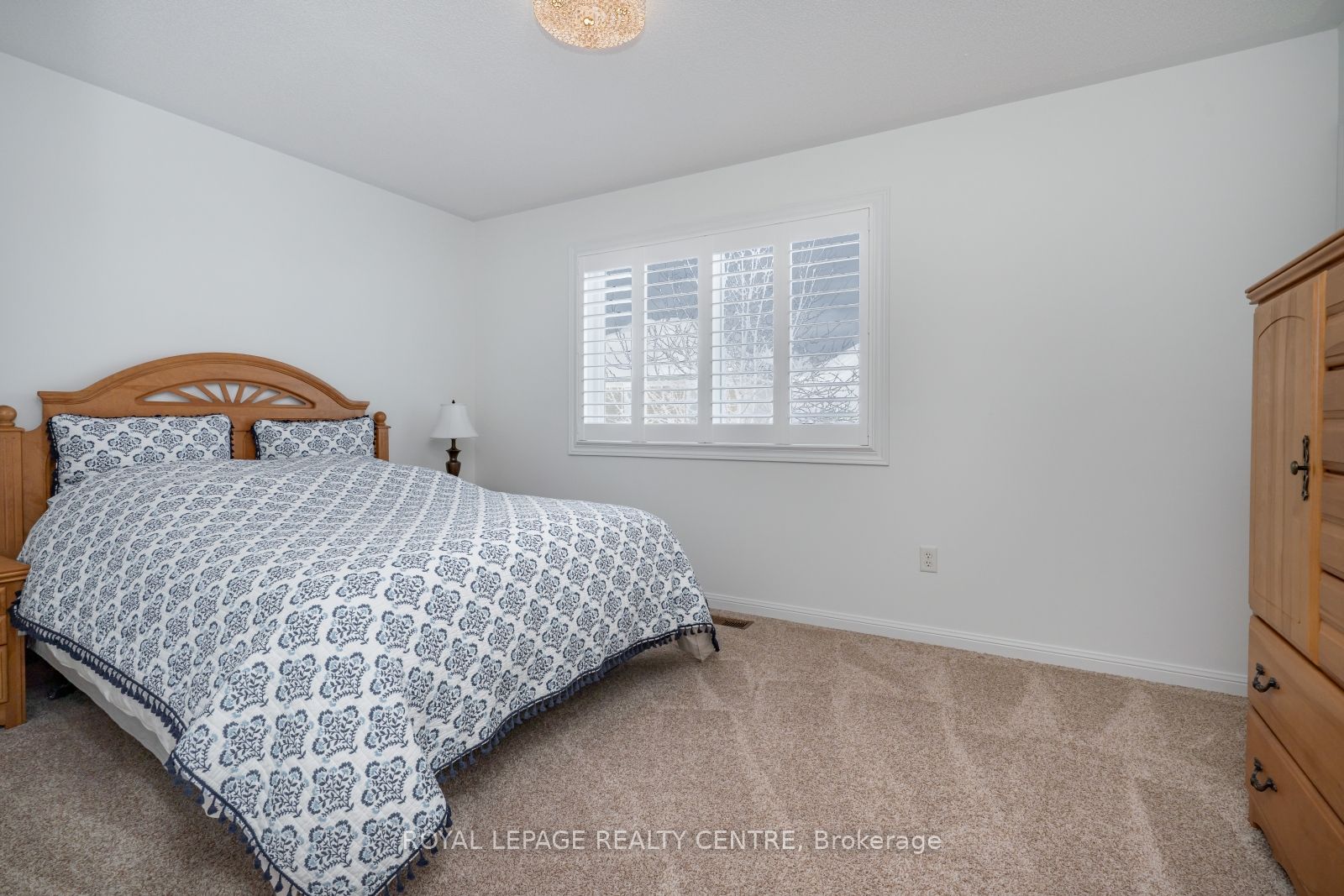 2418 Baintree Crescent Property Photo 26