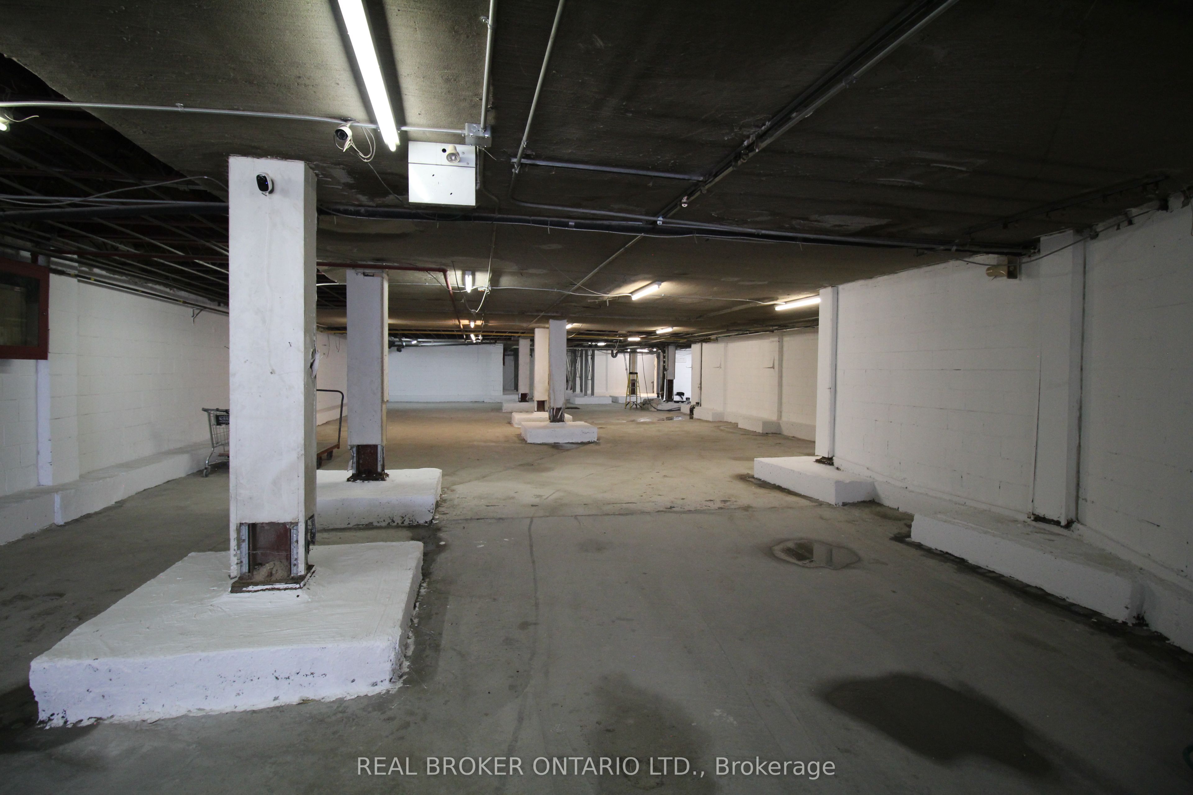 #lower - 761 Jane Street Property Photo 2