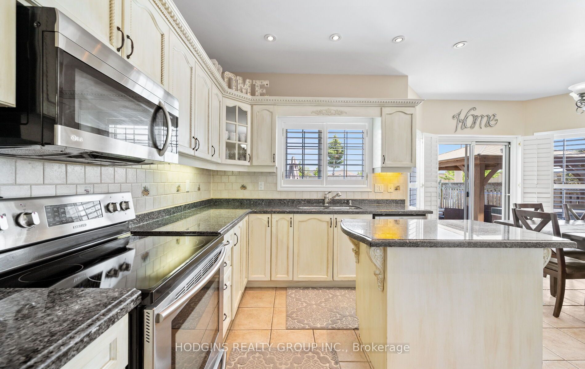 1376 Avon Drive Property Photo 14