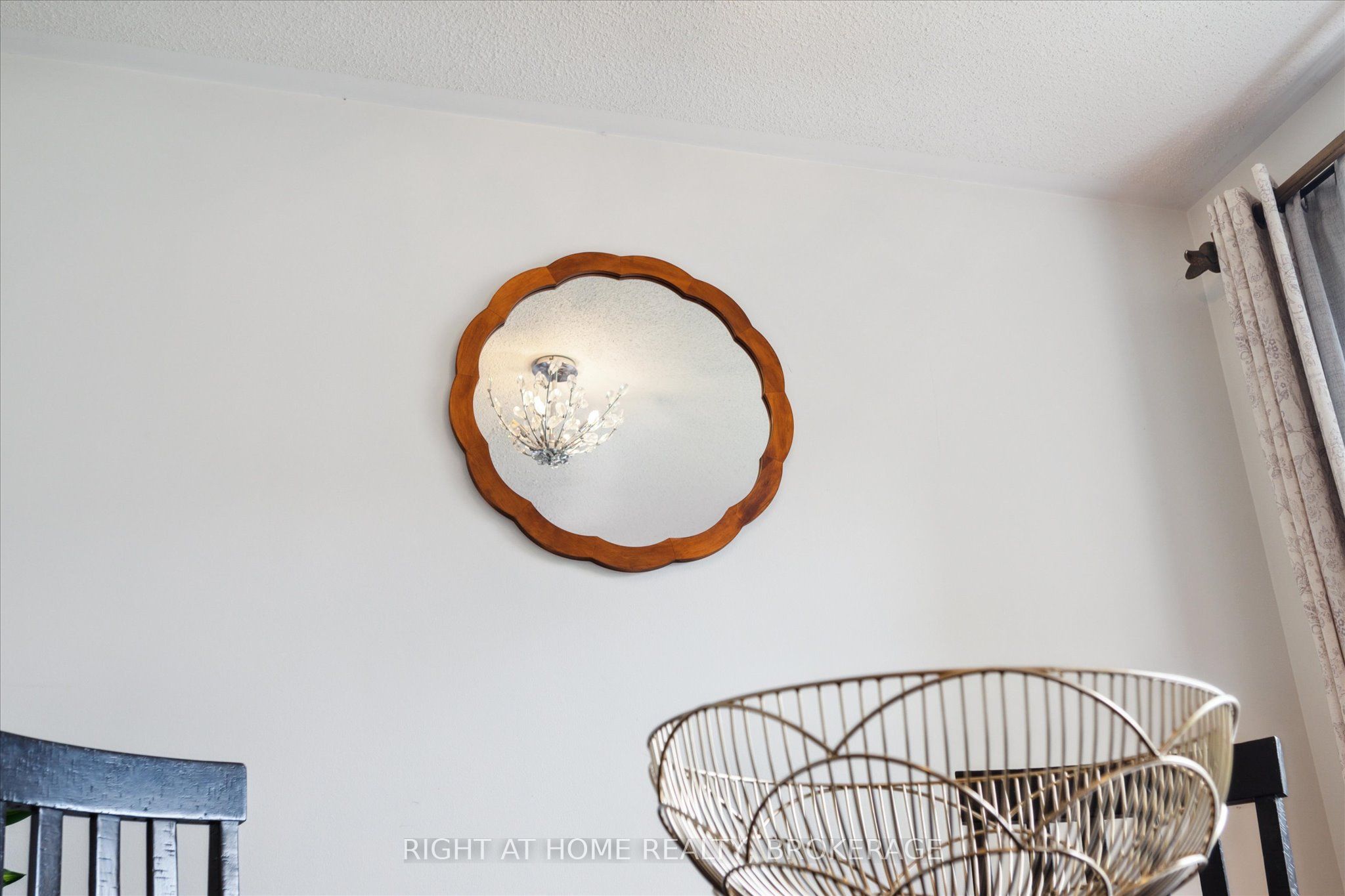 2254 Dale Ridge Drive Property Photo 16