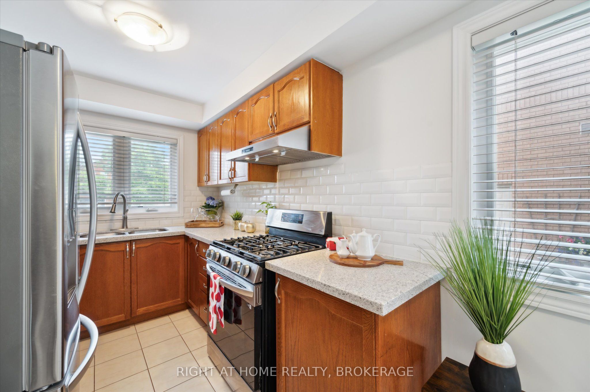 2254 Dale Ridge Drive Property Photo 19