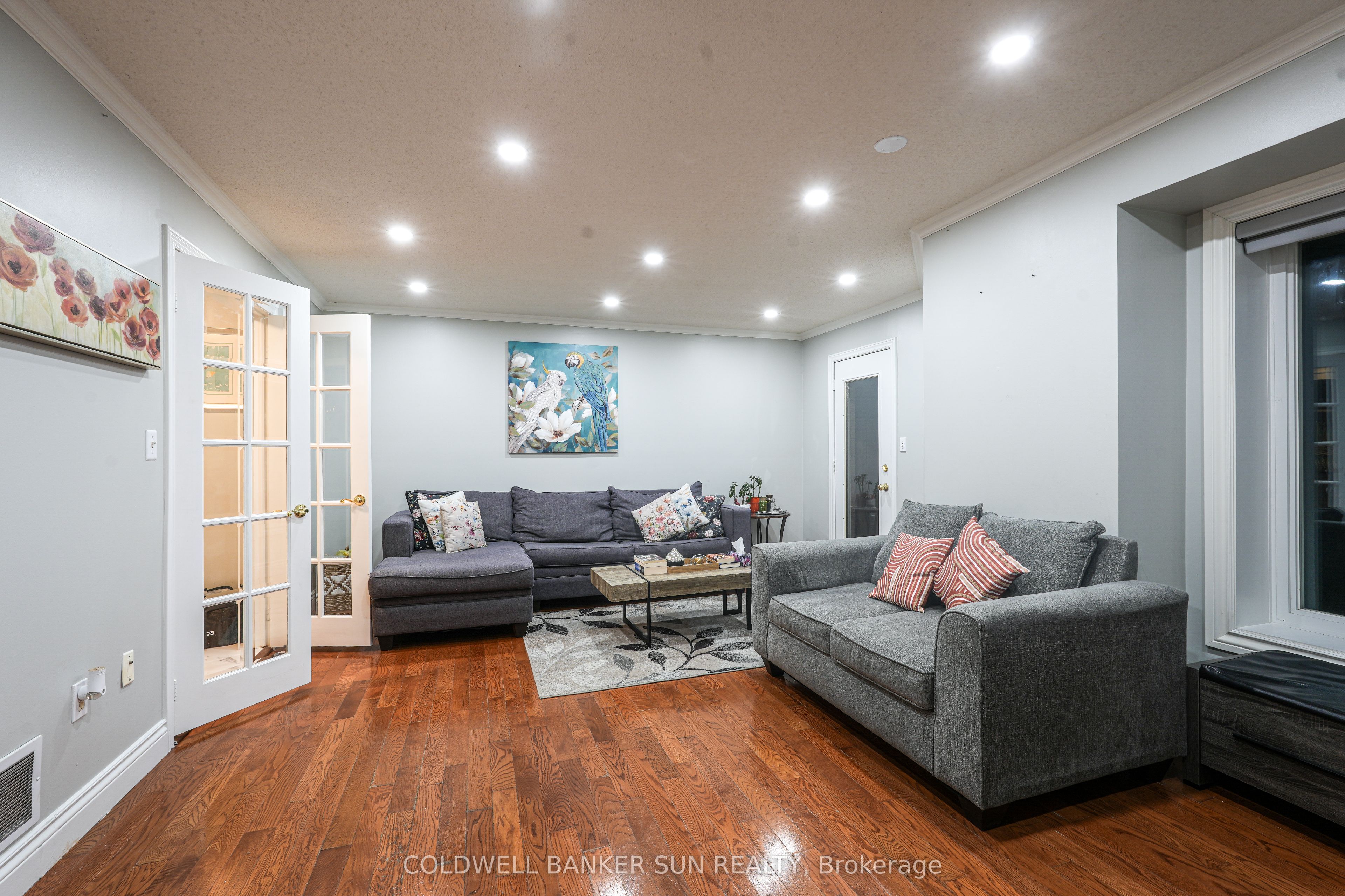 194 Pressed Brick Drive Property Photo 6