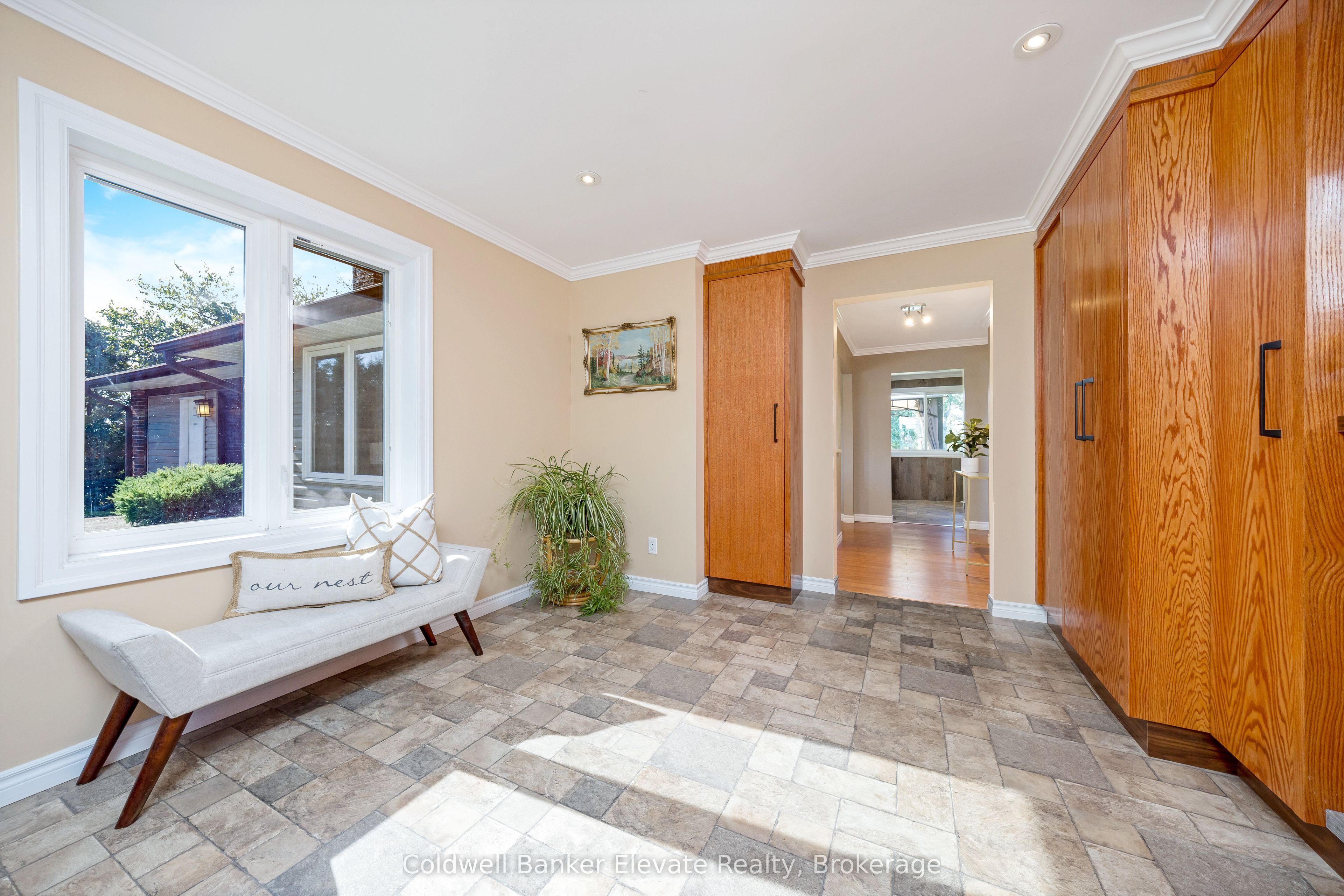 14360 Sixth Line Property Photo 8