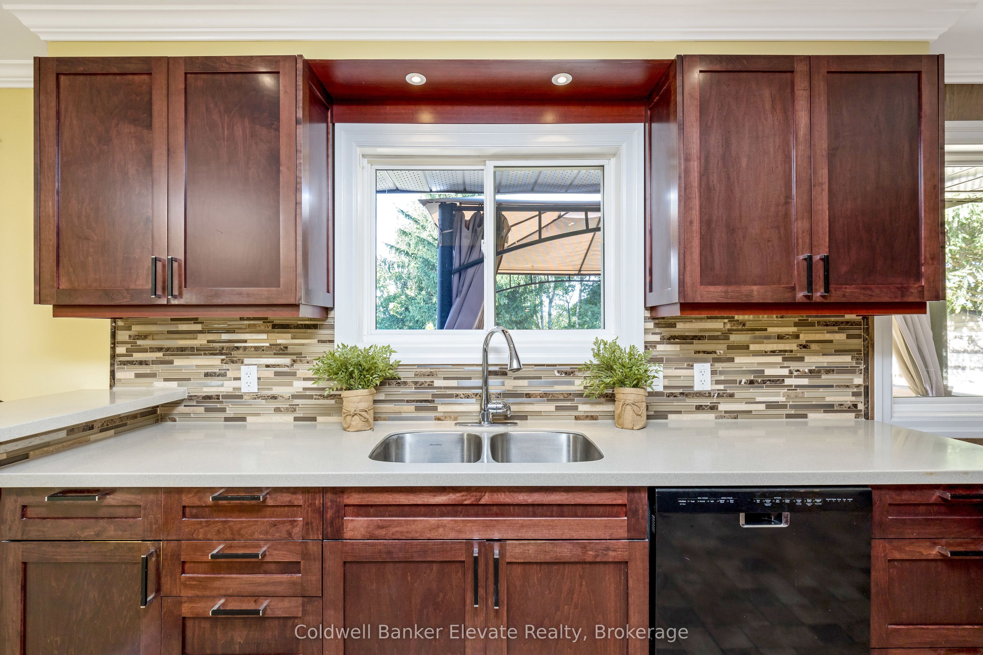 14360 Sixth Line Property Photo 15
