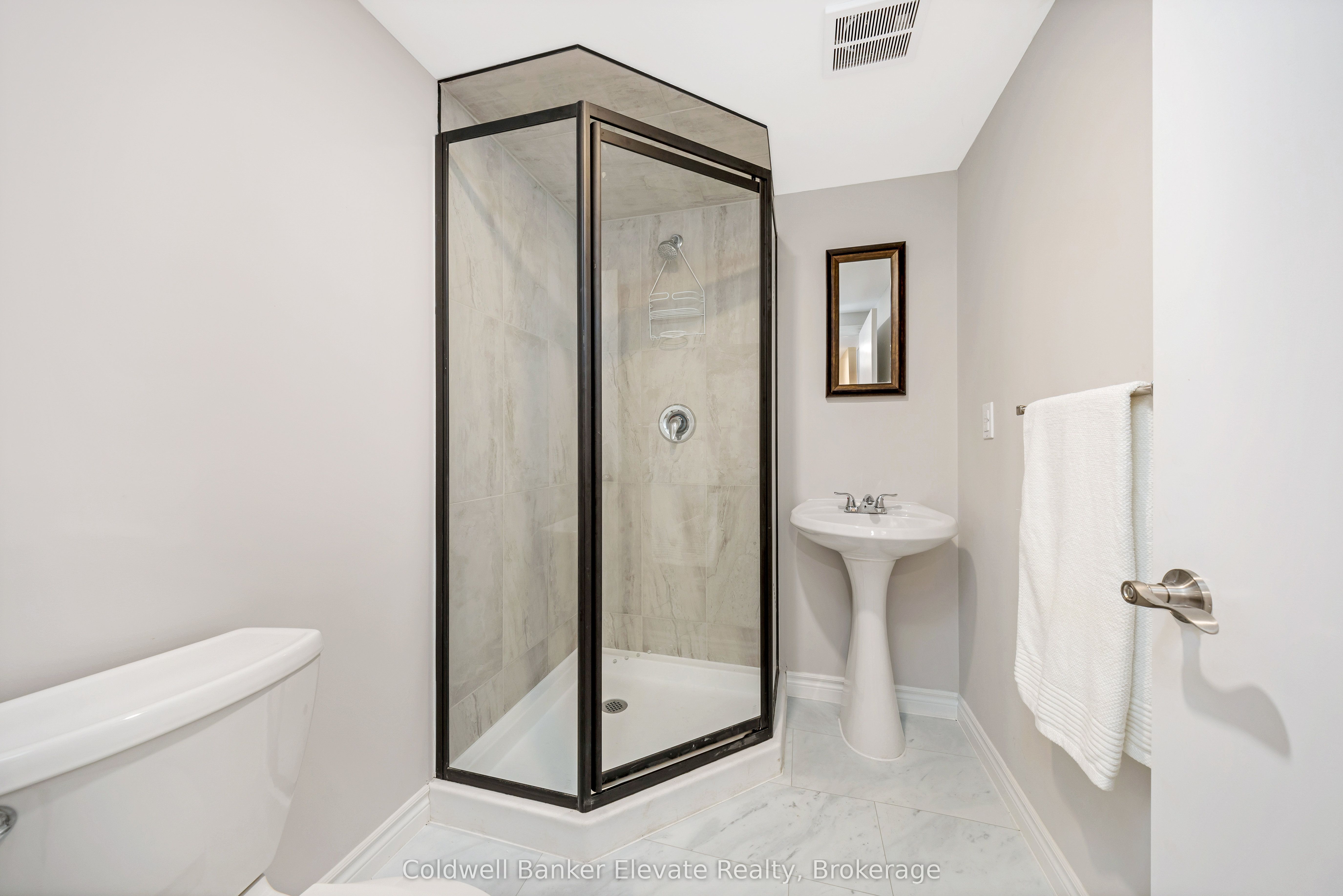14360 Sixth Line Property Photo 27