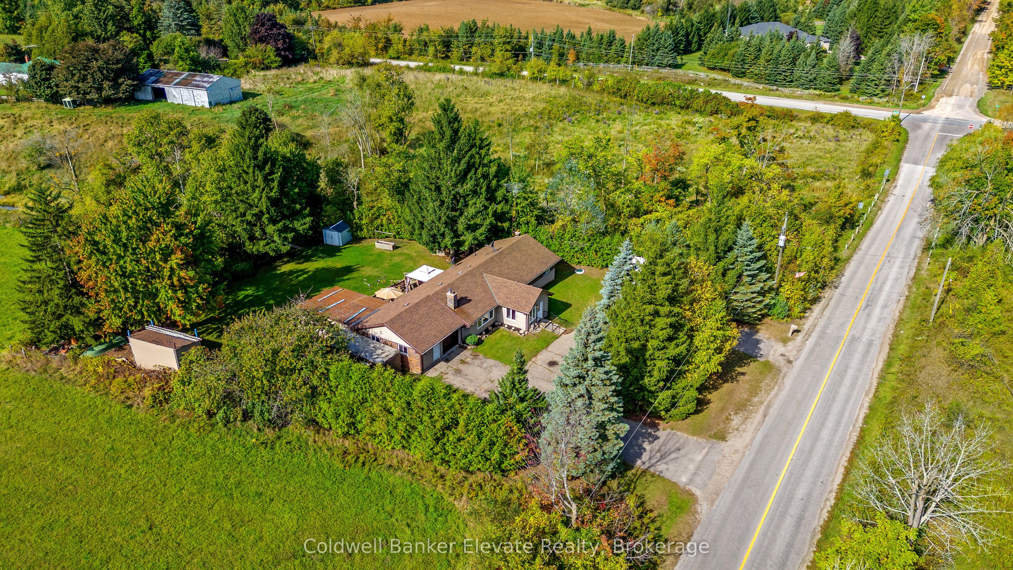 14360 Sixth Line Property Photo 37