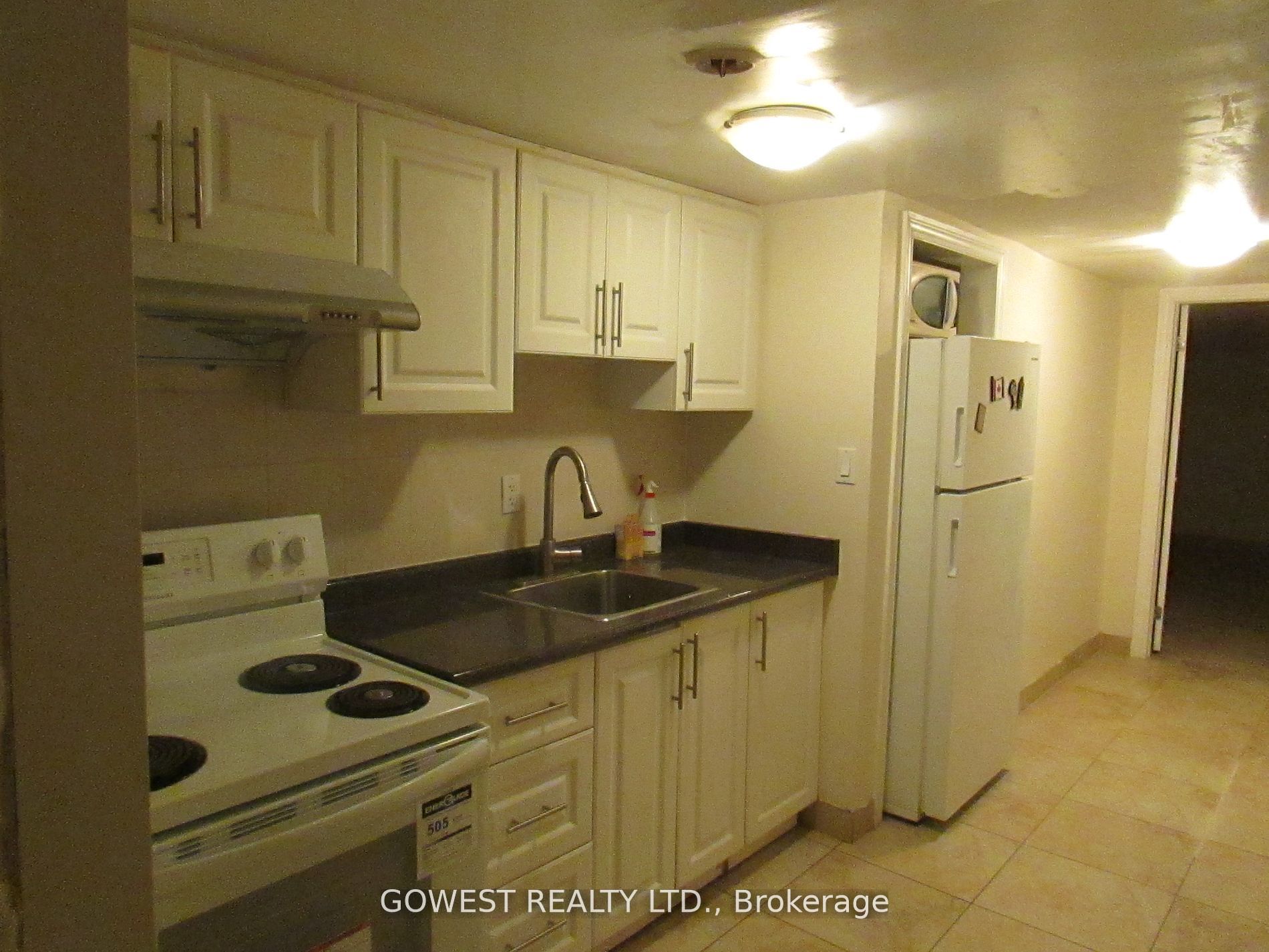 #bsmt - 2011 Dundas Street Property Photo 3