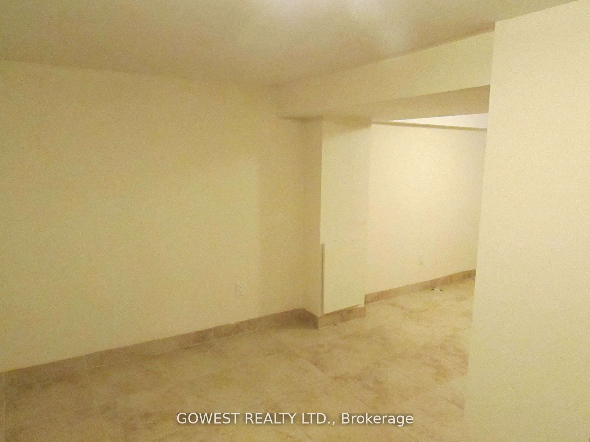 #bsmt - 2011 Dundas Street Property Photo 6