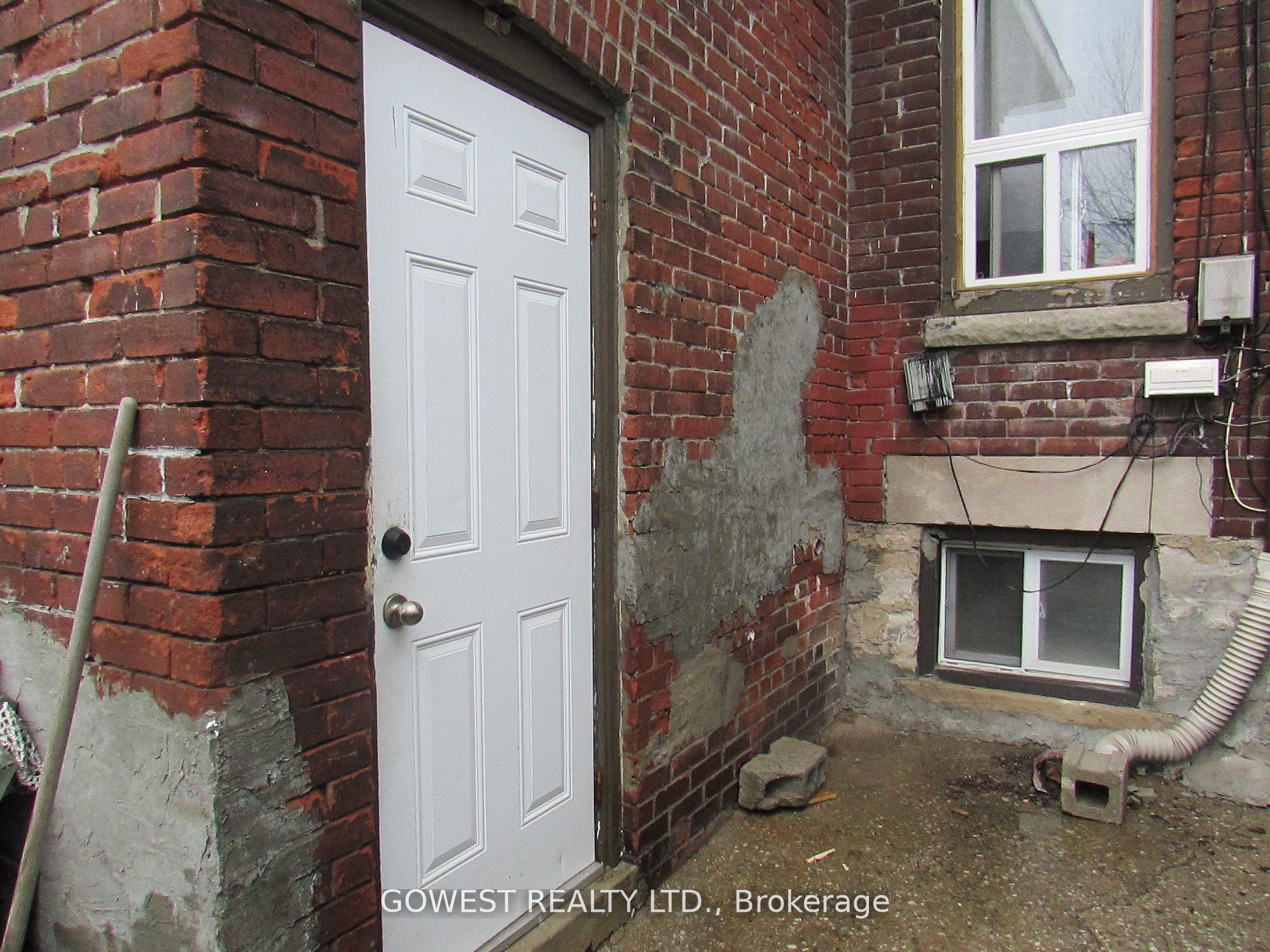 #bsmt - 2011 Dundas Street Property Photo 9