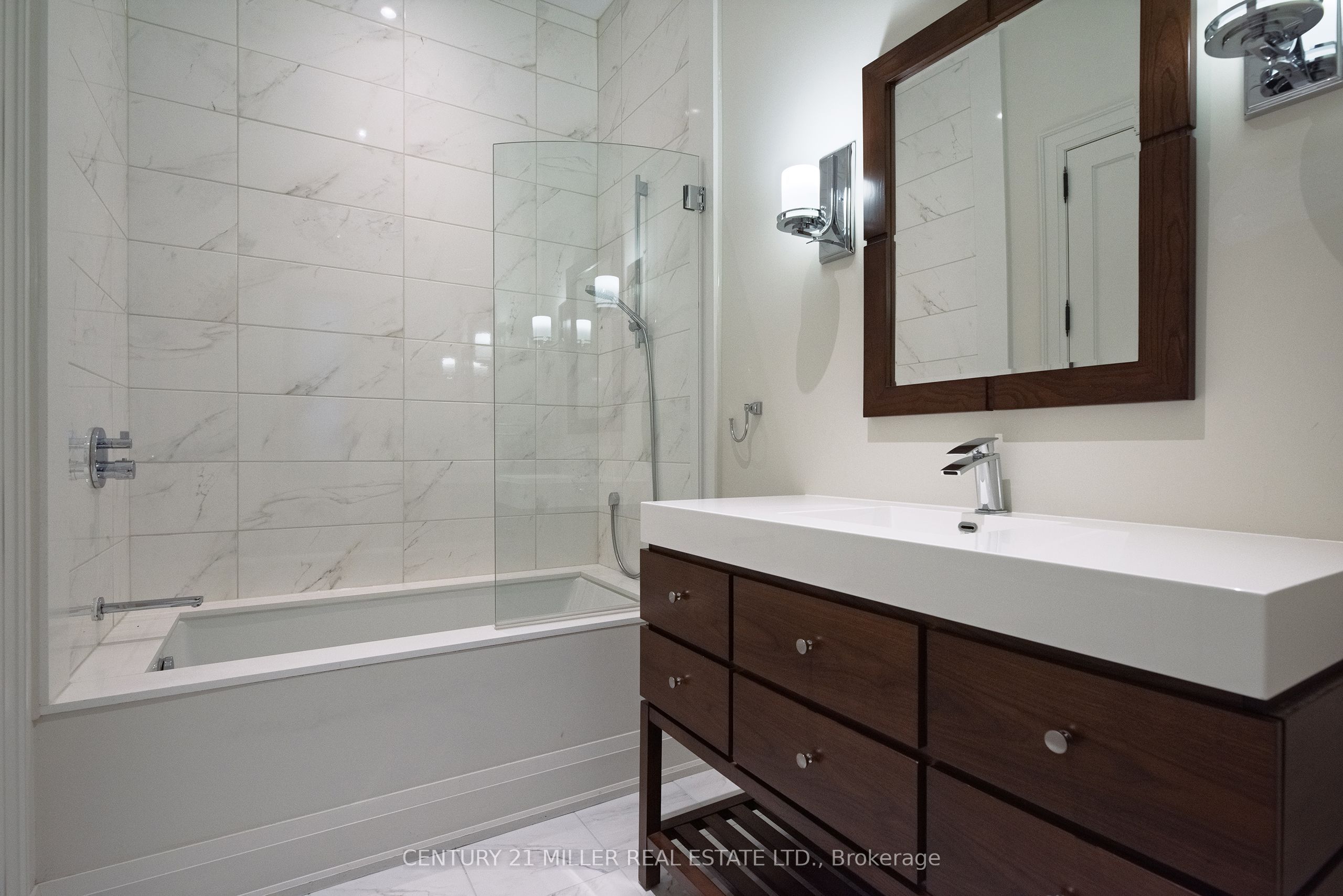 239 Church Street Property Photo 29